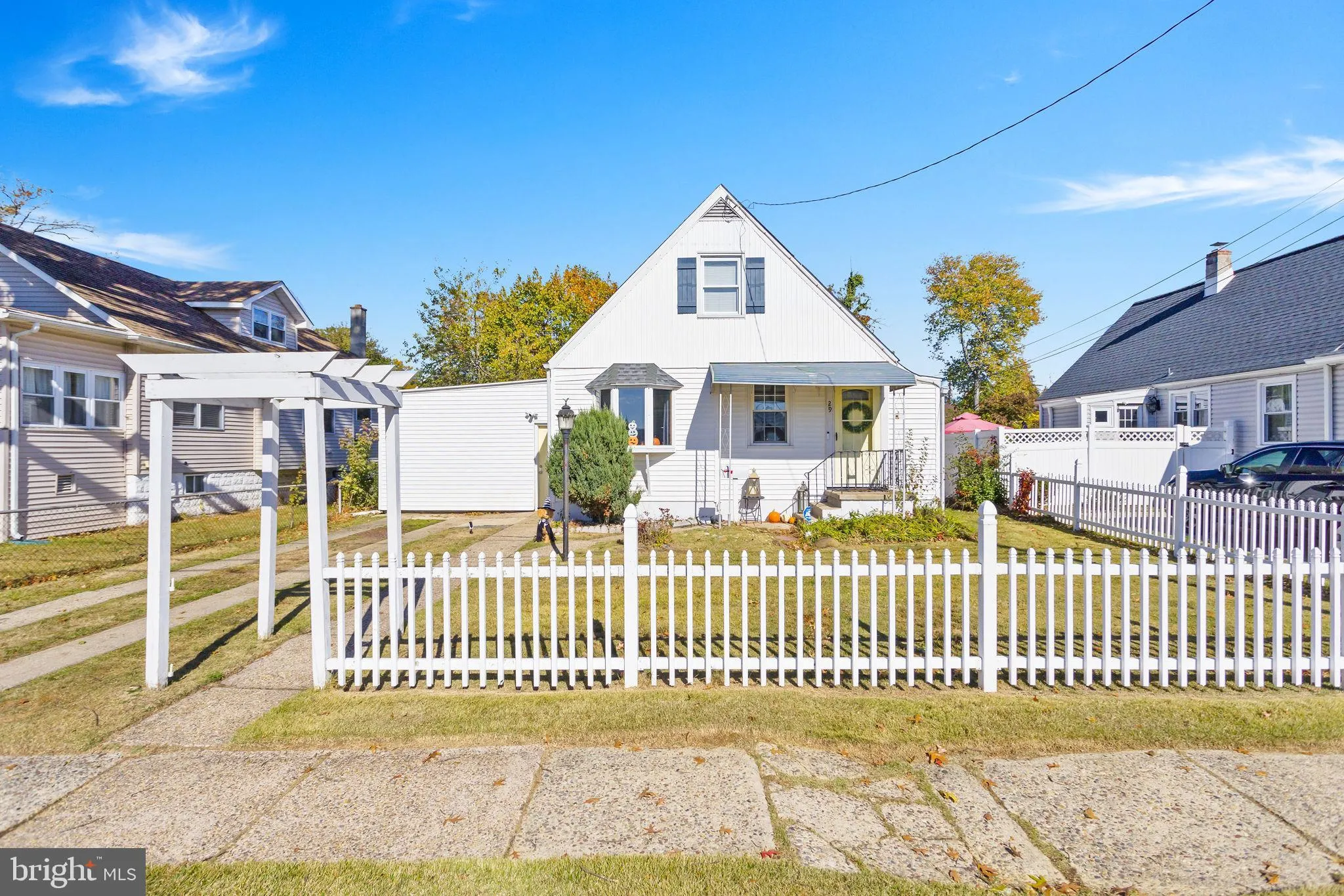 Maple Shade, New Jersey 08052, United States, 4 Bedrooms Bedrooms, ,1 BathroomBathrooms,Residential,Active,237357