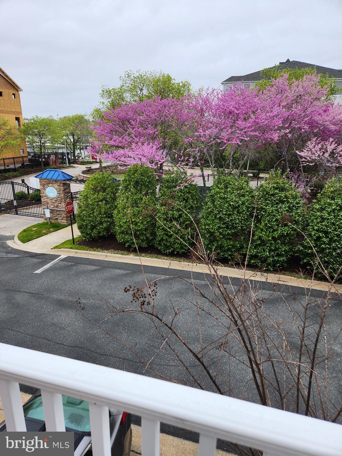 DEEP HARBOUR - Residential