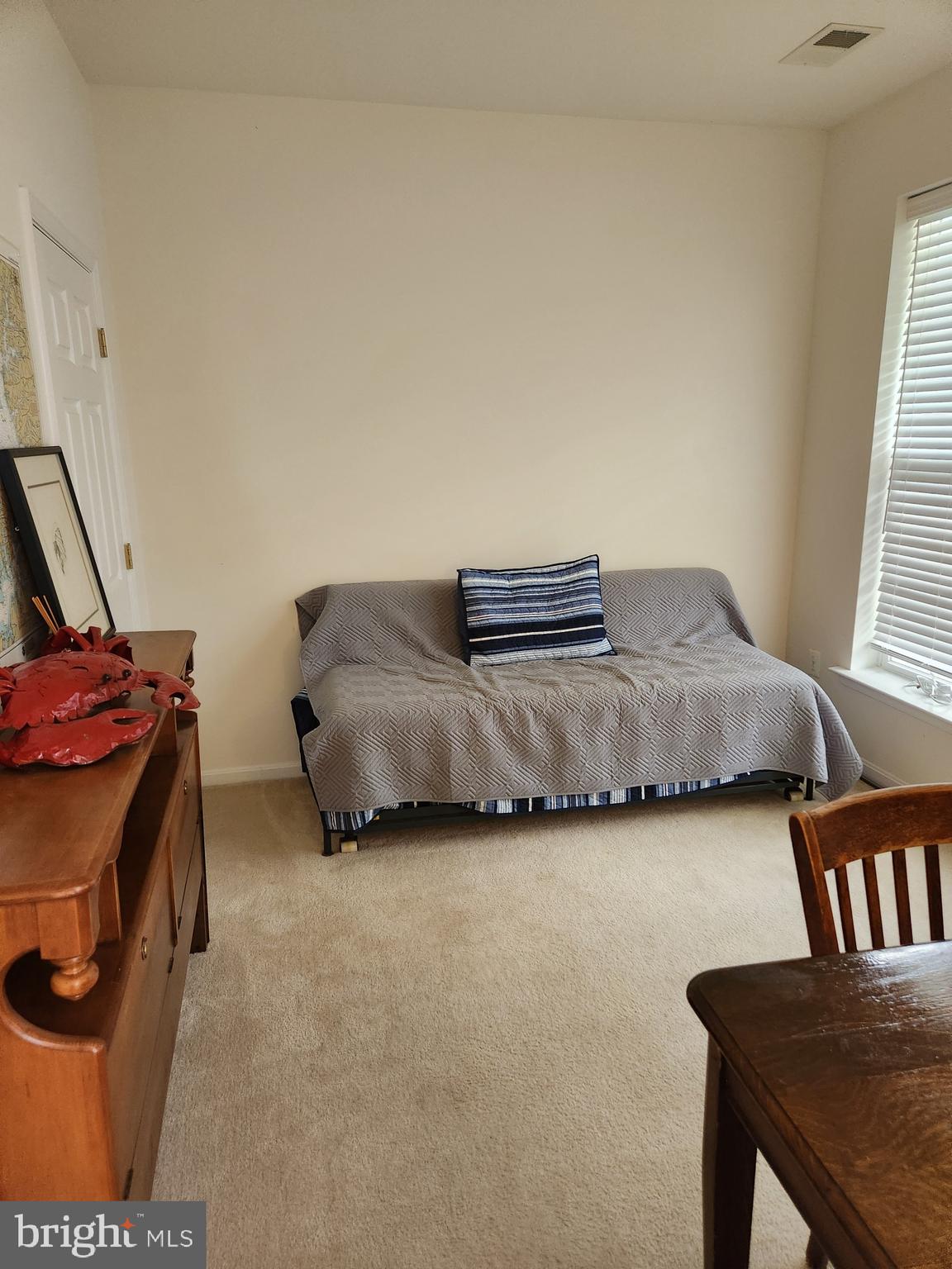 DEEP HARBOUR - Residential