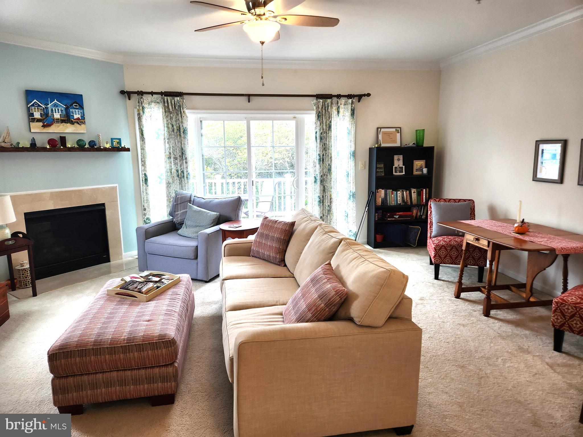 DEEP HARBOUR - Residential