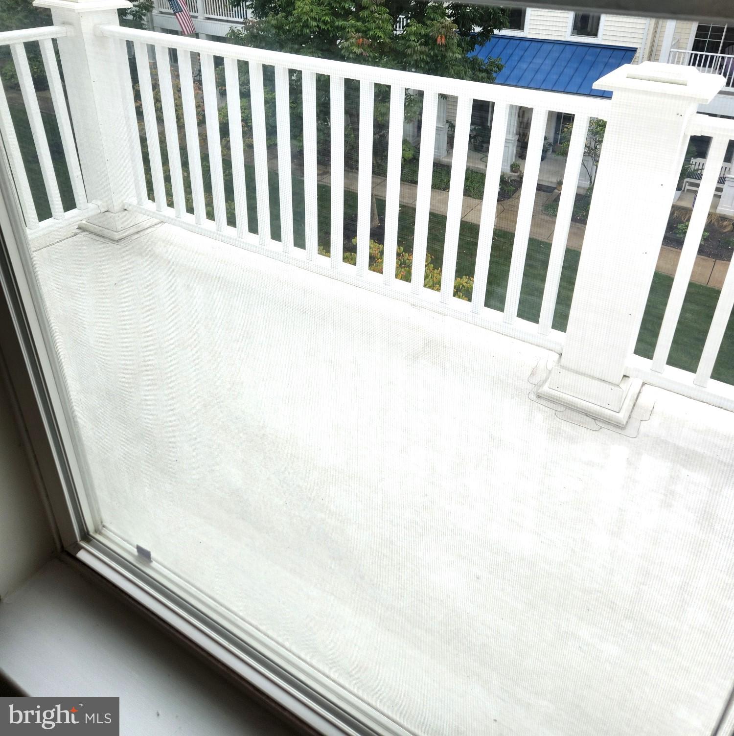 DEEP HARBOUR - Residential