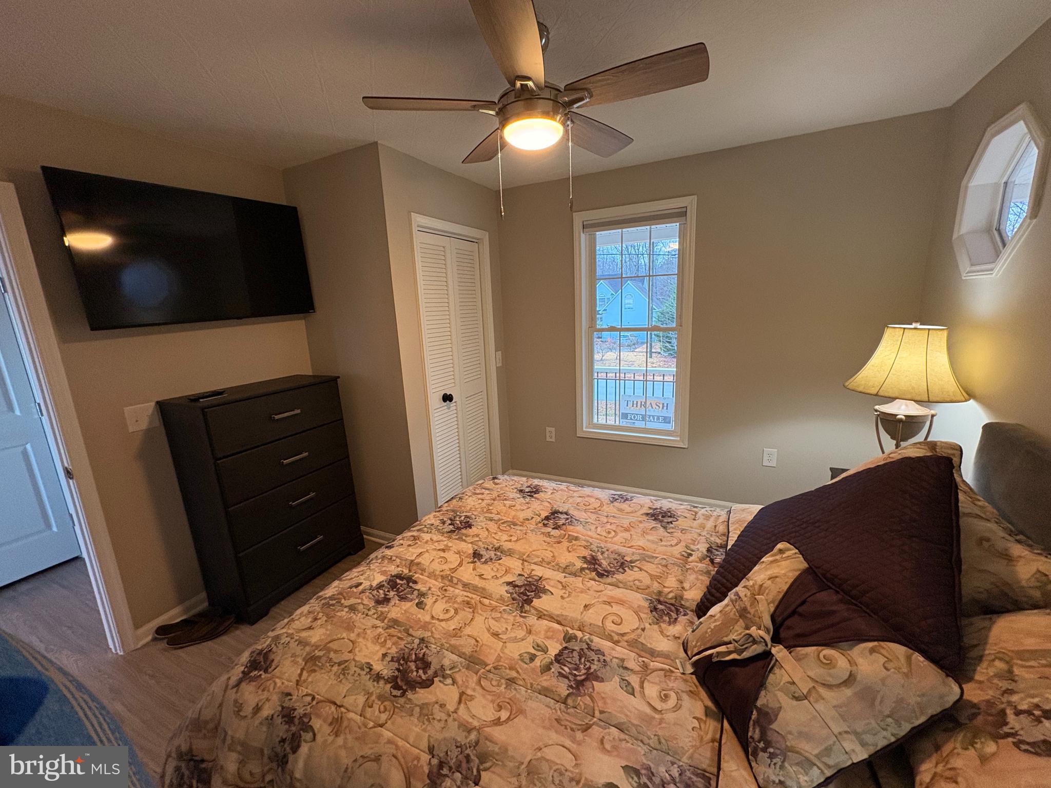 INDEPENDENCE SHORES - Residential