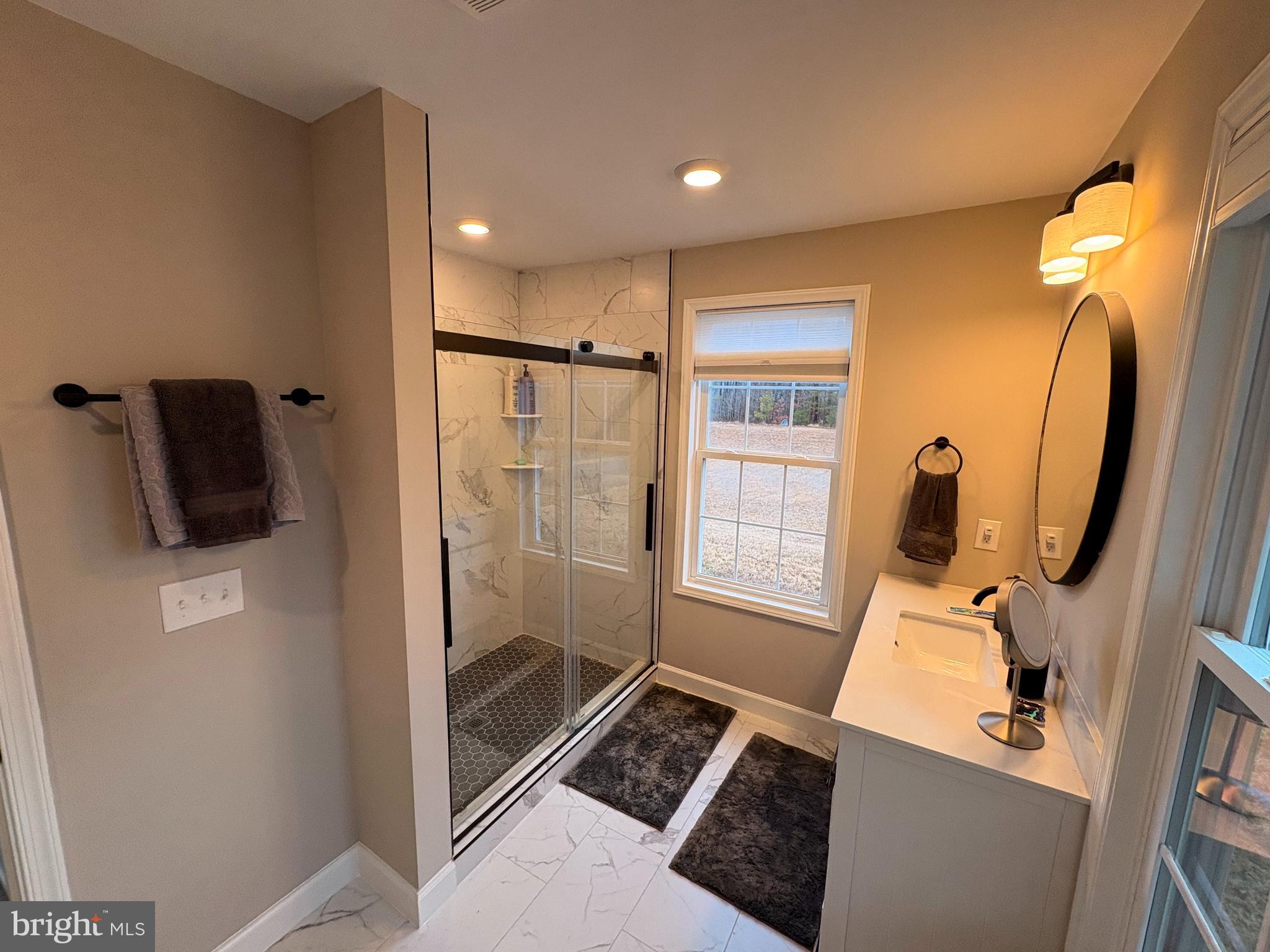 INDEPENDENCE SHORES - Residential