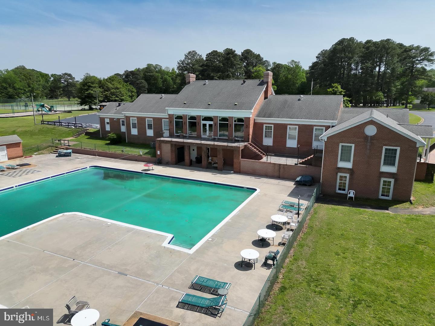 INDEPENDENCE SHORES - Residential