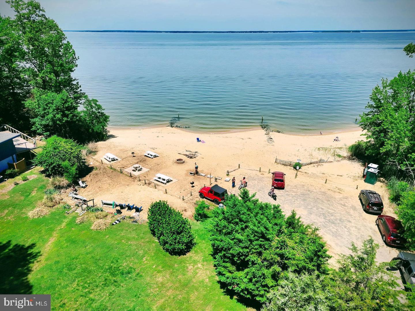 INDEPENDENCE SHORES - Residential