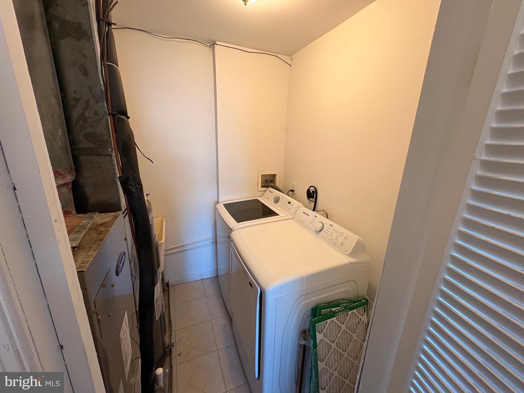 INDEPENDENCE SHORES - Residential