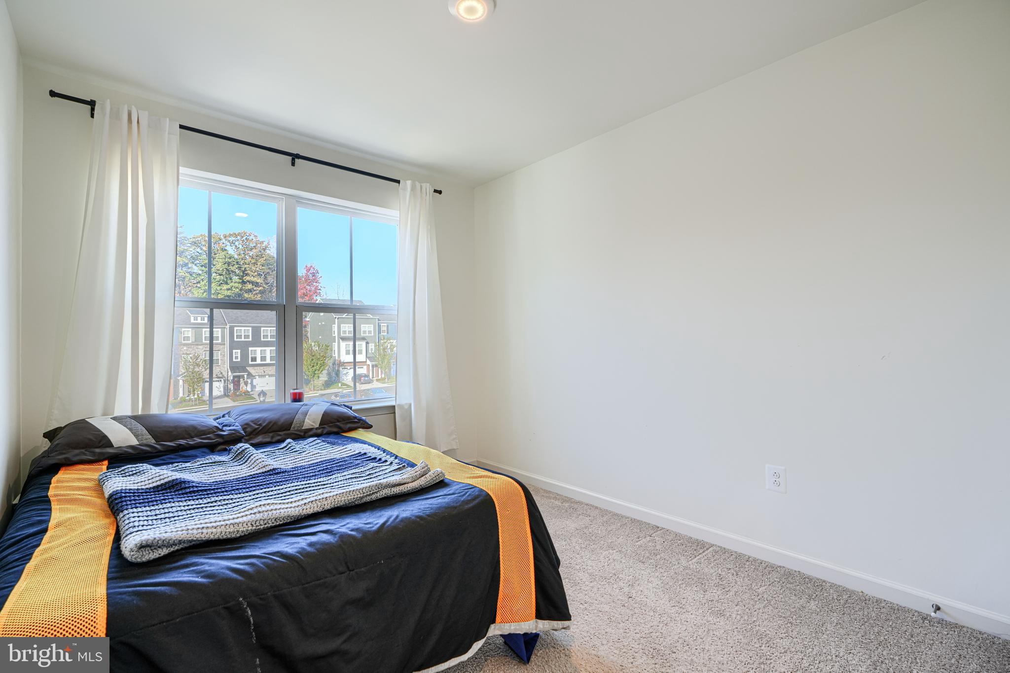 THE RIDGES - Residential