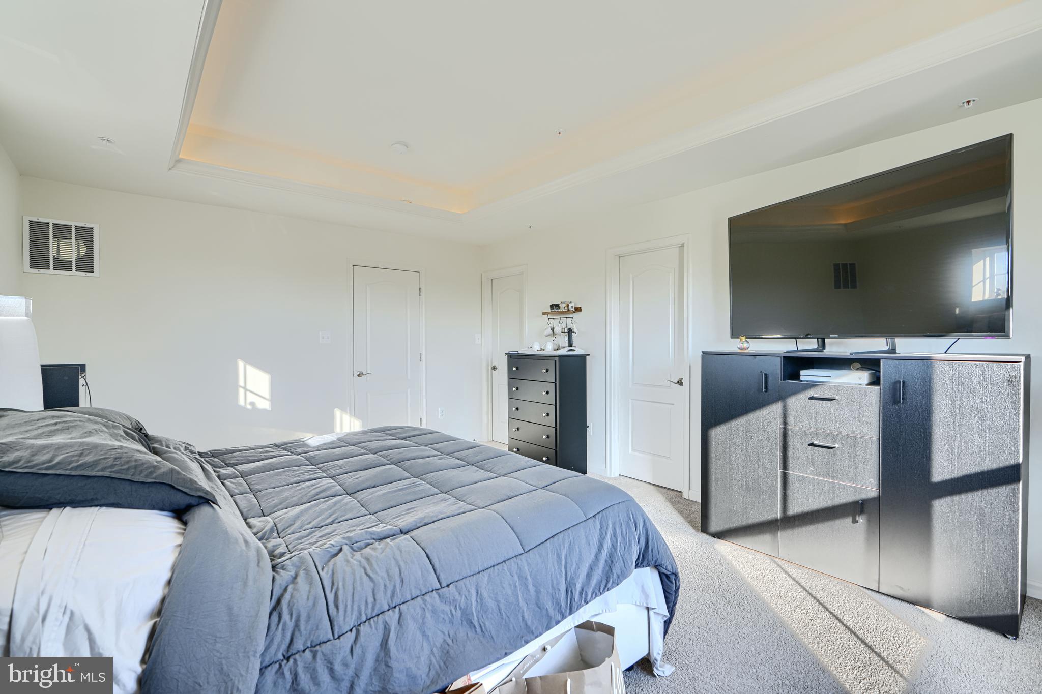 THE RIDGES - Residential