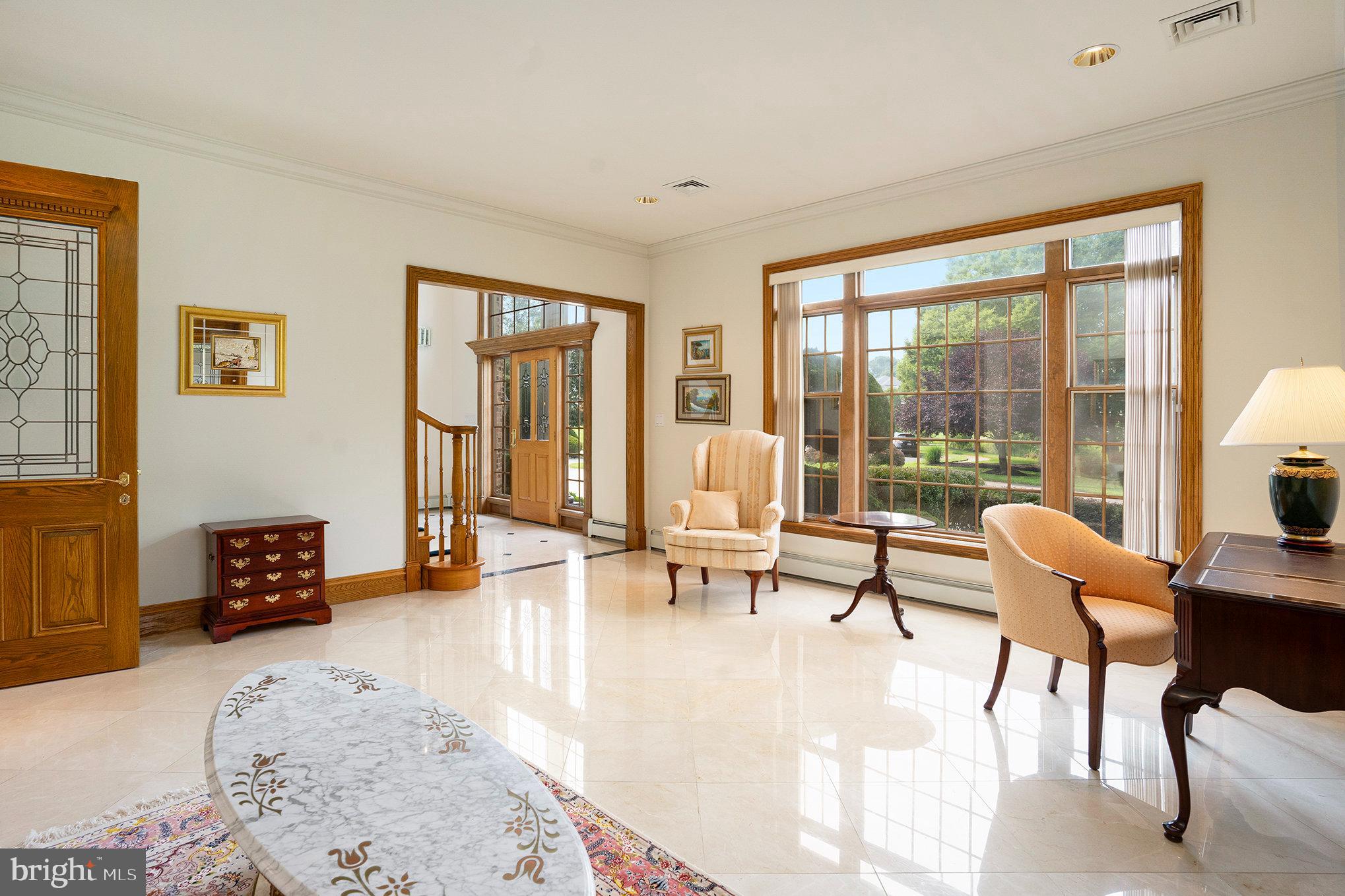 ESTATE HOMES OF WH - Residential