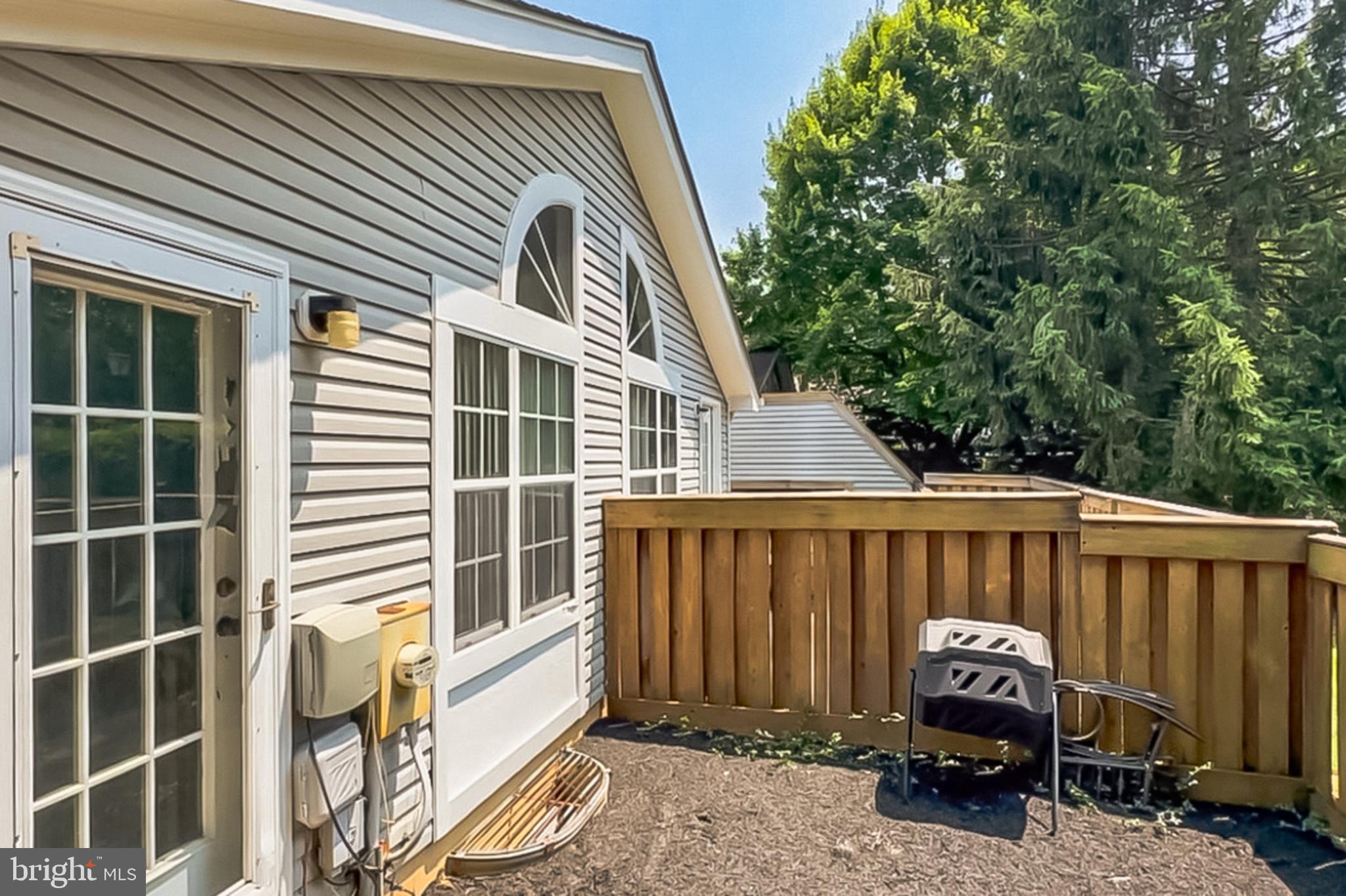 MEADOWGATE - Residential