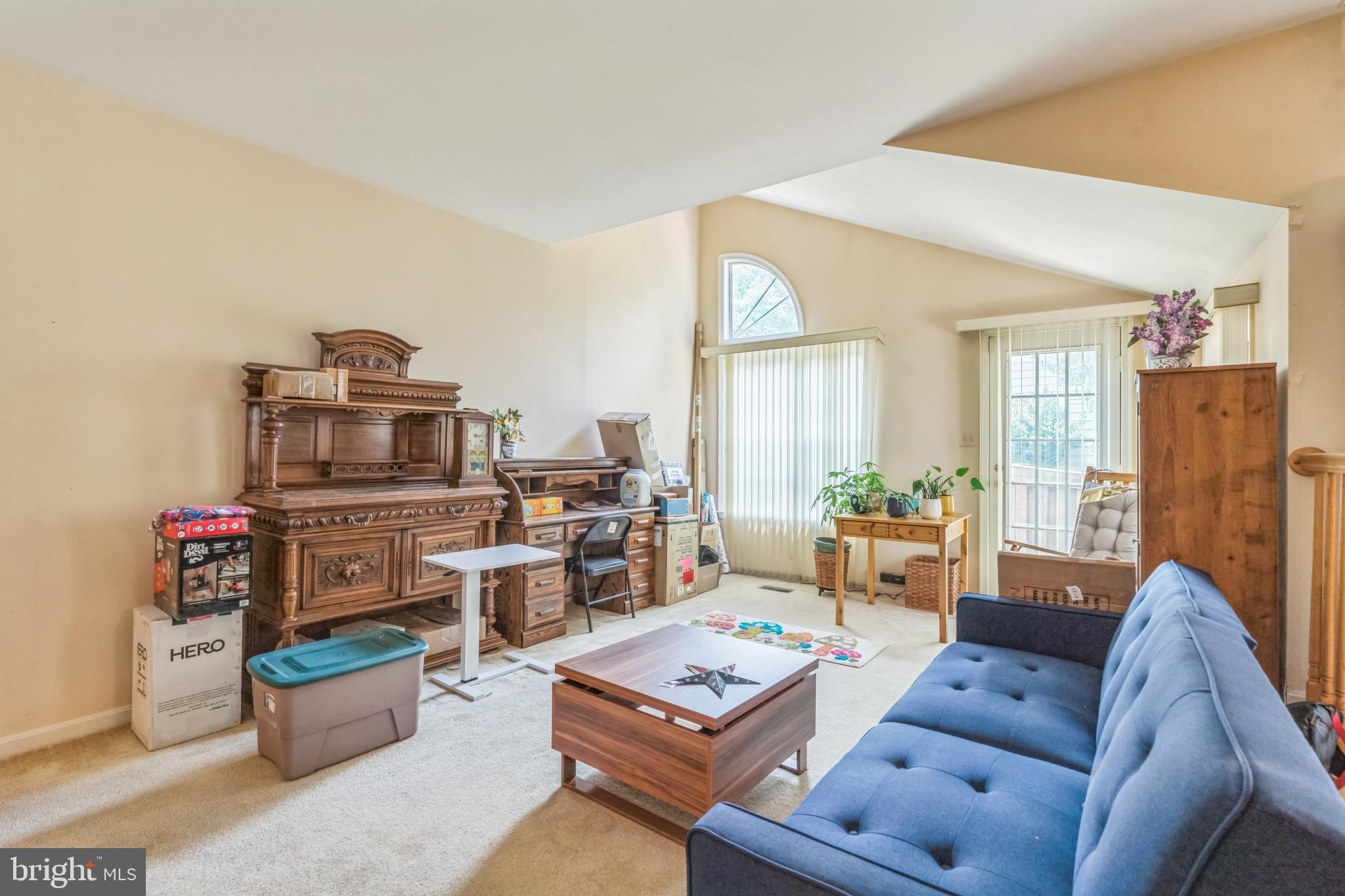 MEADOWGATE - Residential