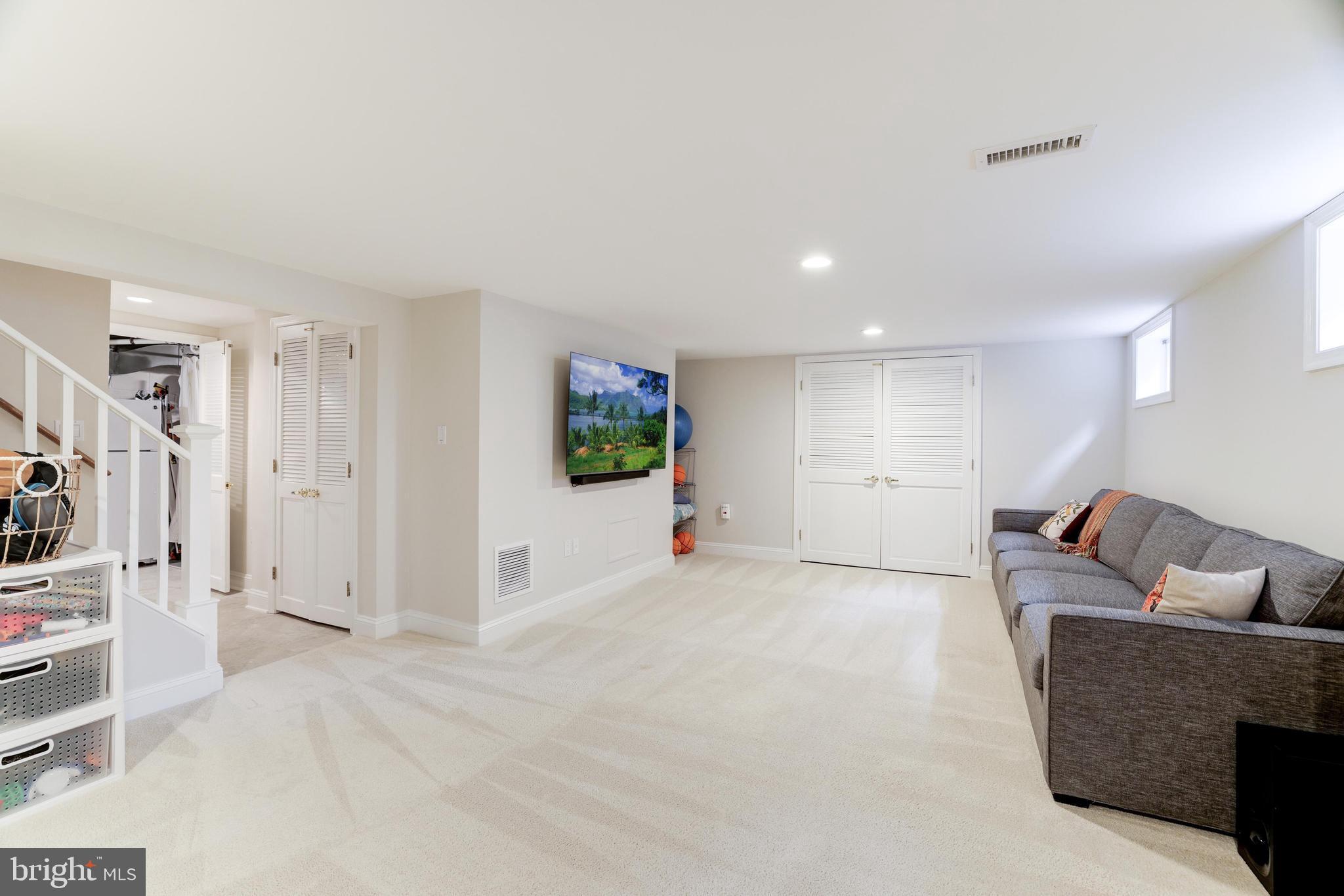 WESTOVER - Residential