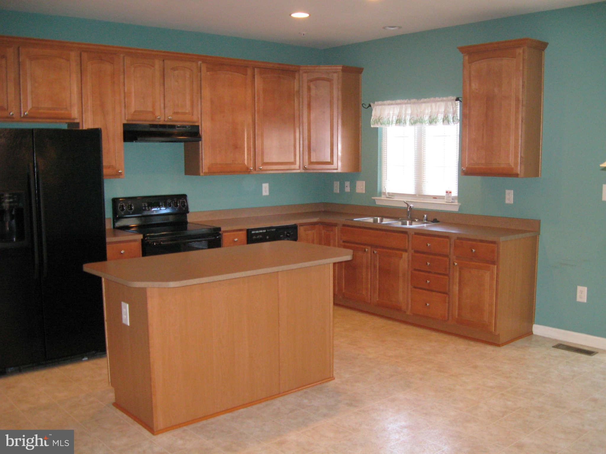 HONEYGO VILLAGE - Residential Lease