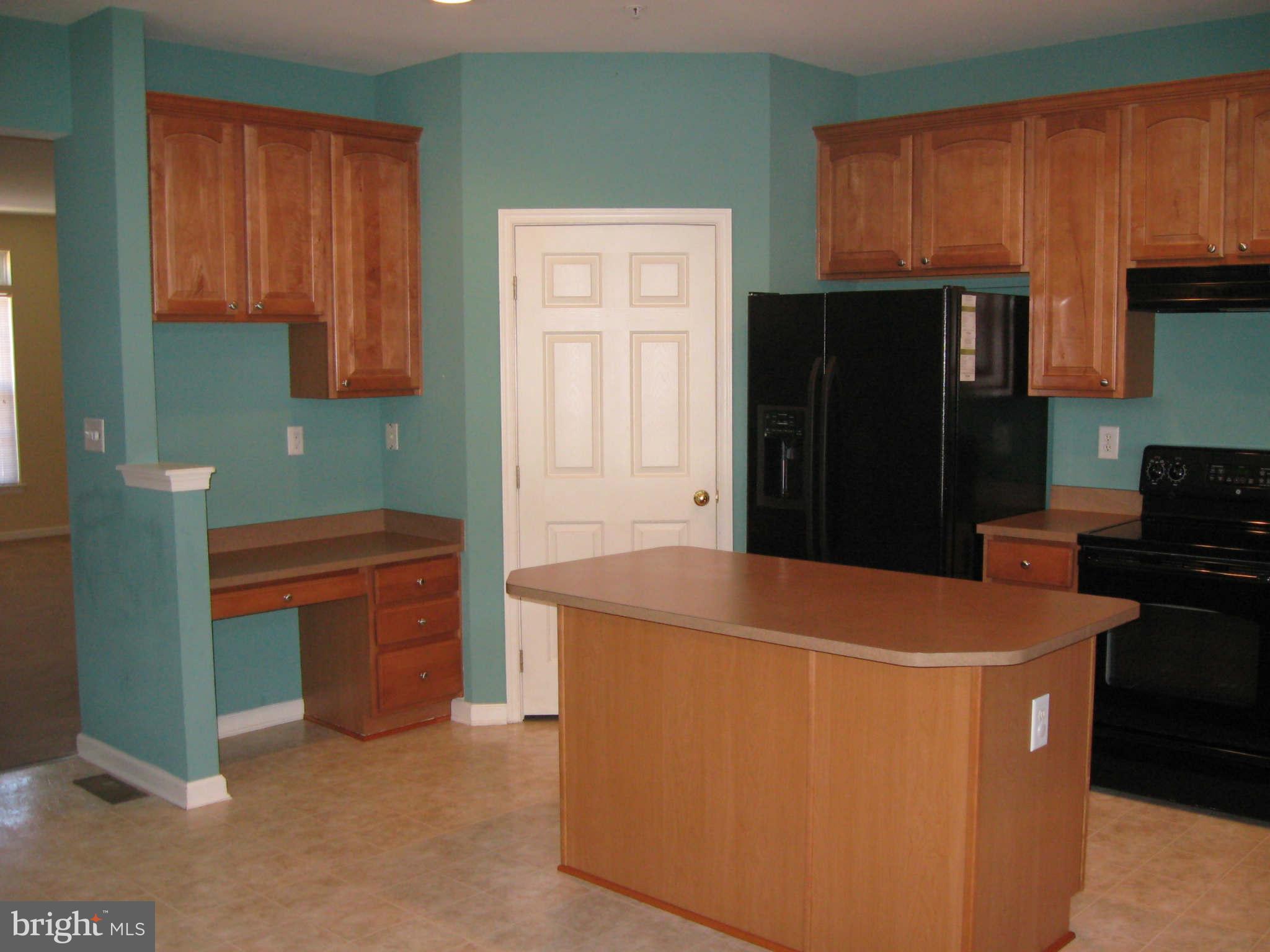 HONEYGO VILLAGE - Residential Lease