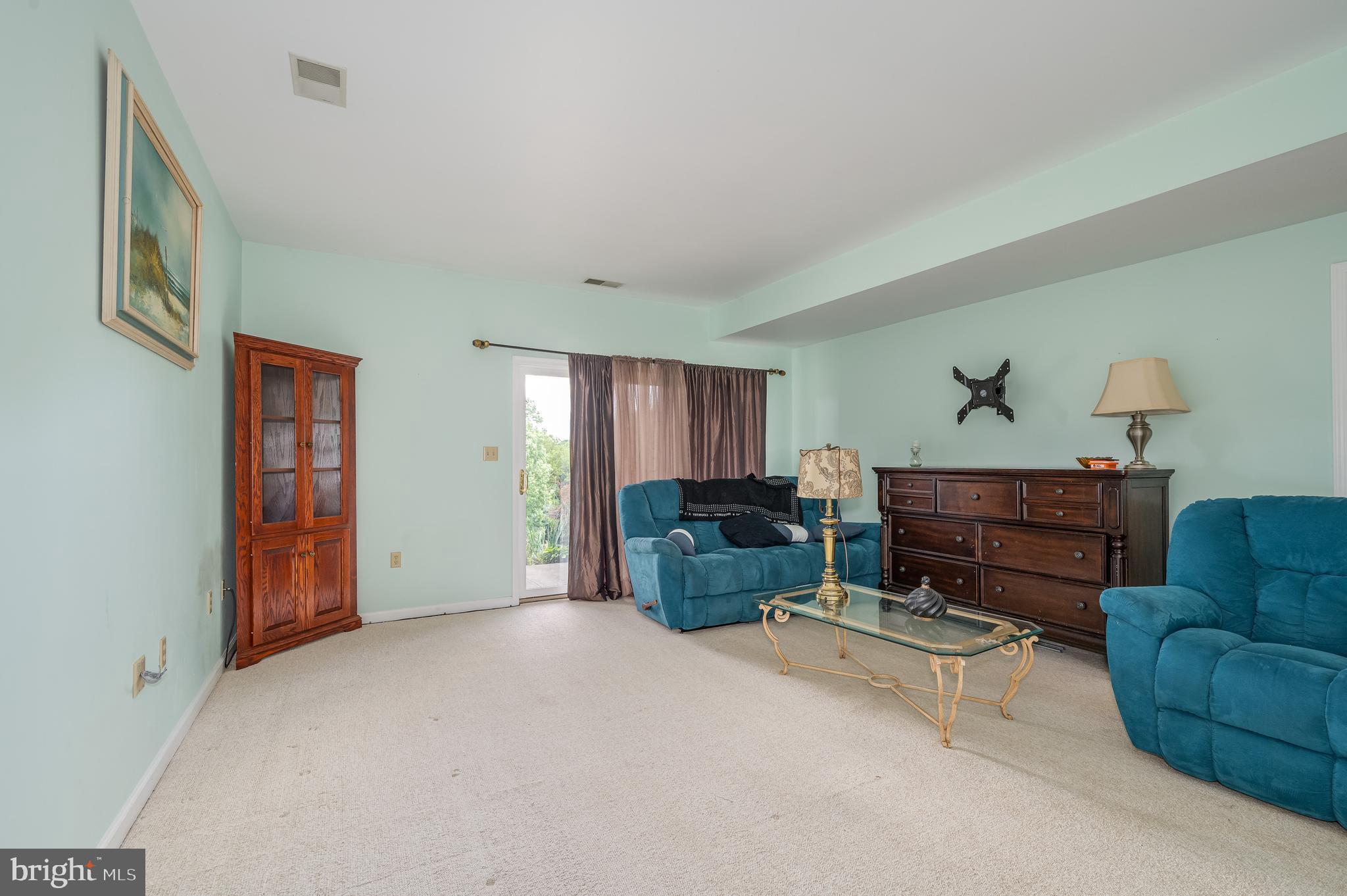 THE WOODS - Residential