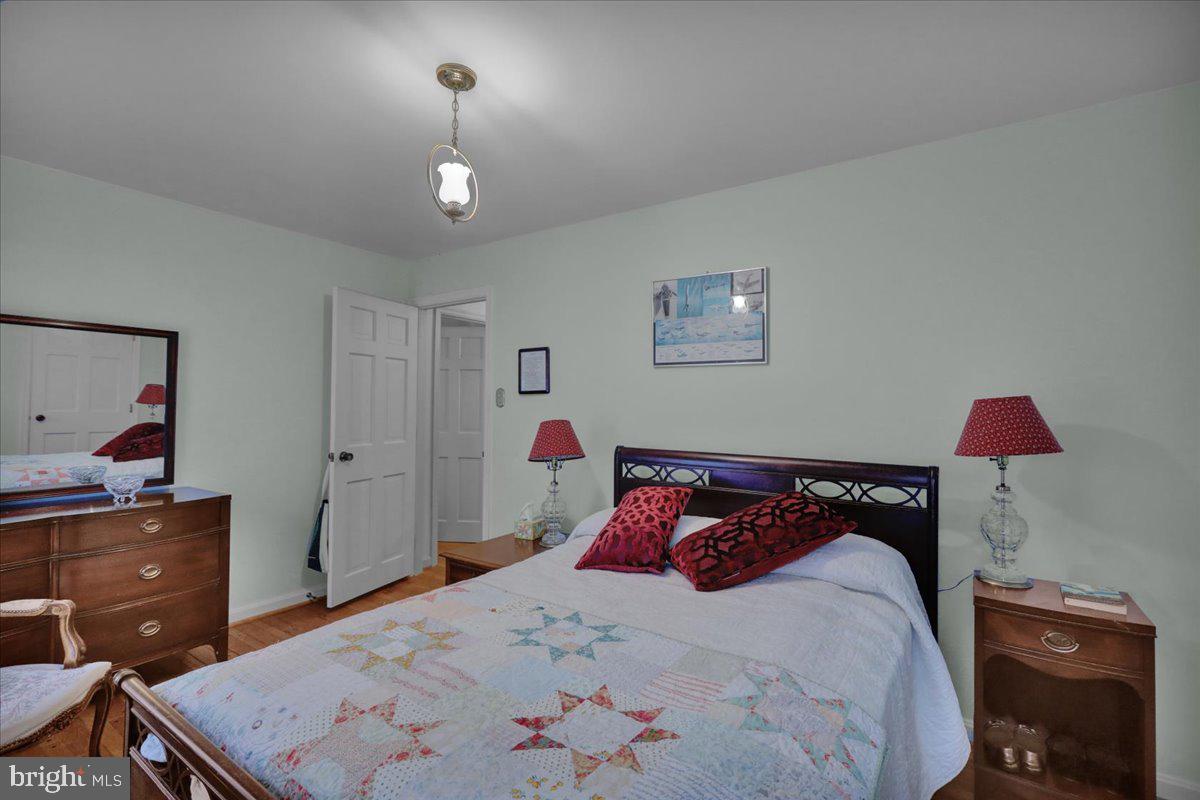 GLEN OLEY FARMS - Residential