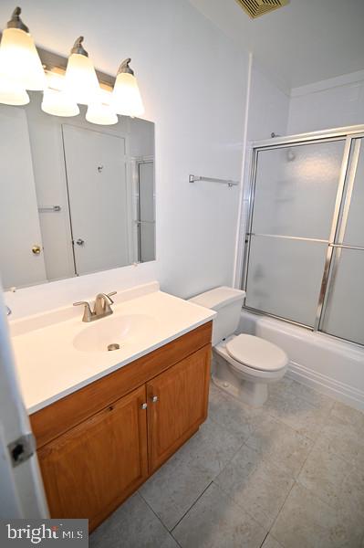 DEVON HILLS - Residential