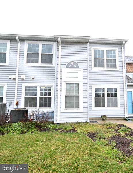 DEVON HILLS - Residential