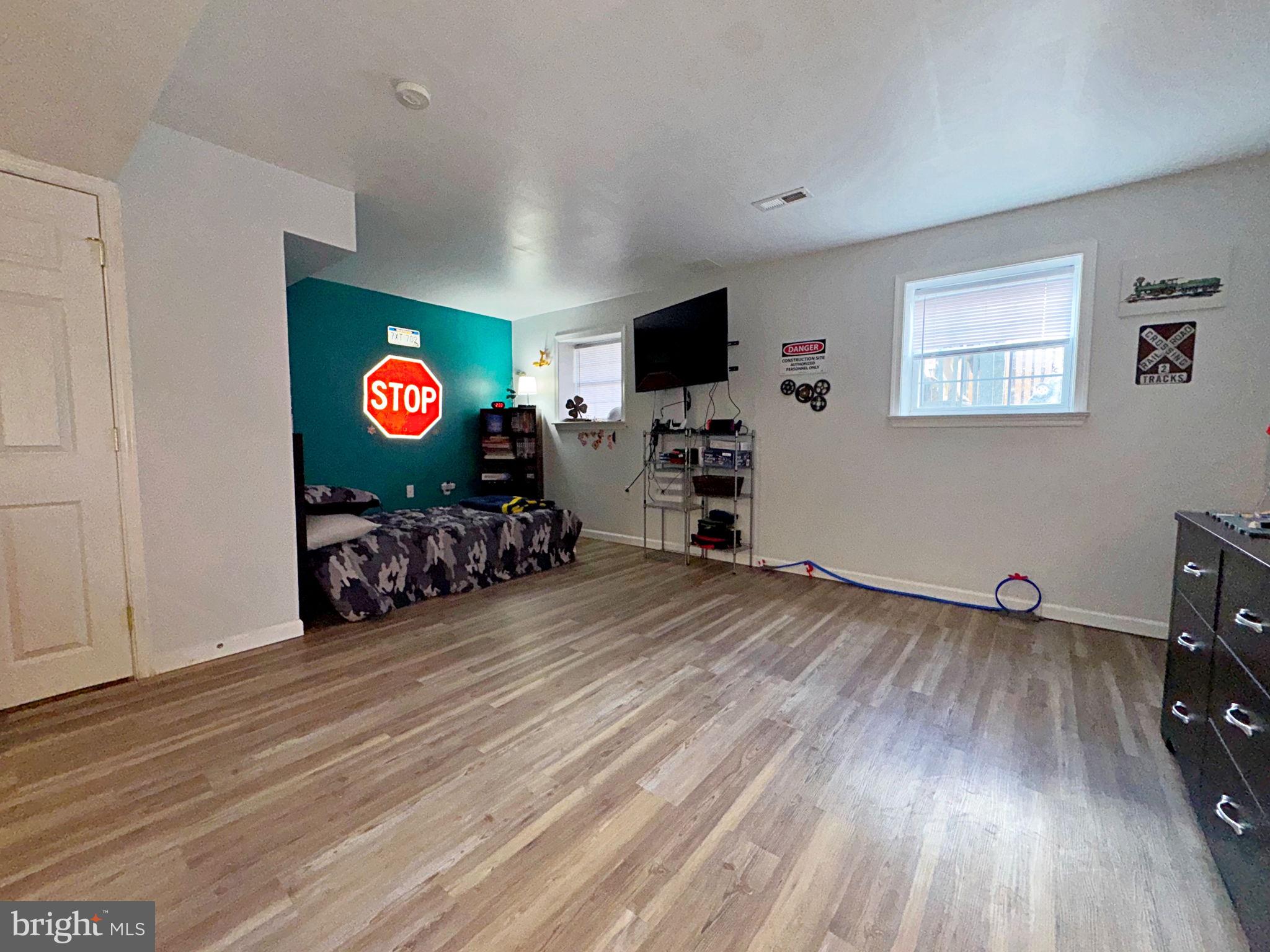 GREEN MEADOWS - Residential