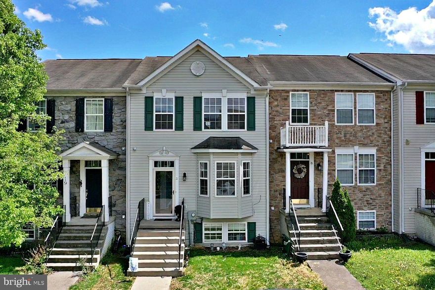 For Sale a Two level town home located in Charles Town WV mins from MD/VA corridors and all shopping  conveniences.   Property features include four bedrooms (basement addition owner added a closet recently) 3.5 baths which means a bath on every level & all for under 300k.  Features an eat in kitchen with center island and SS appliances, living room with bay window and crown molding, new luxury vinyl plank flooring, Master bathroom that offers a soaking tub and separate shower, rear deck with fenced rear yard, and backs to community playground.

Seller offering a $3000 decorative/flooring/paint allowance with any approved offers.