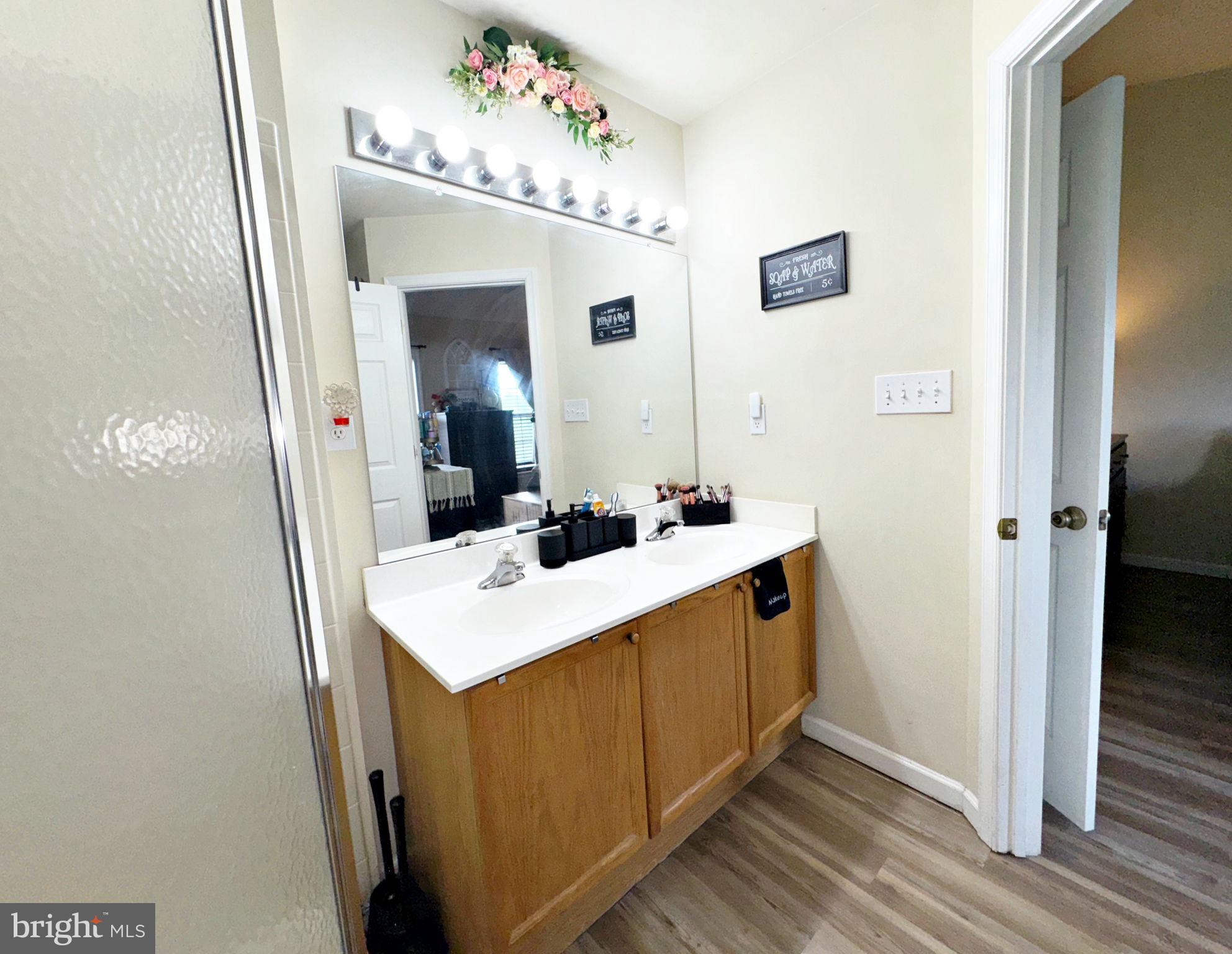 GREEN MEADOWS - Residential