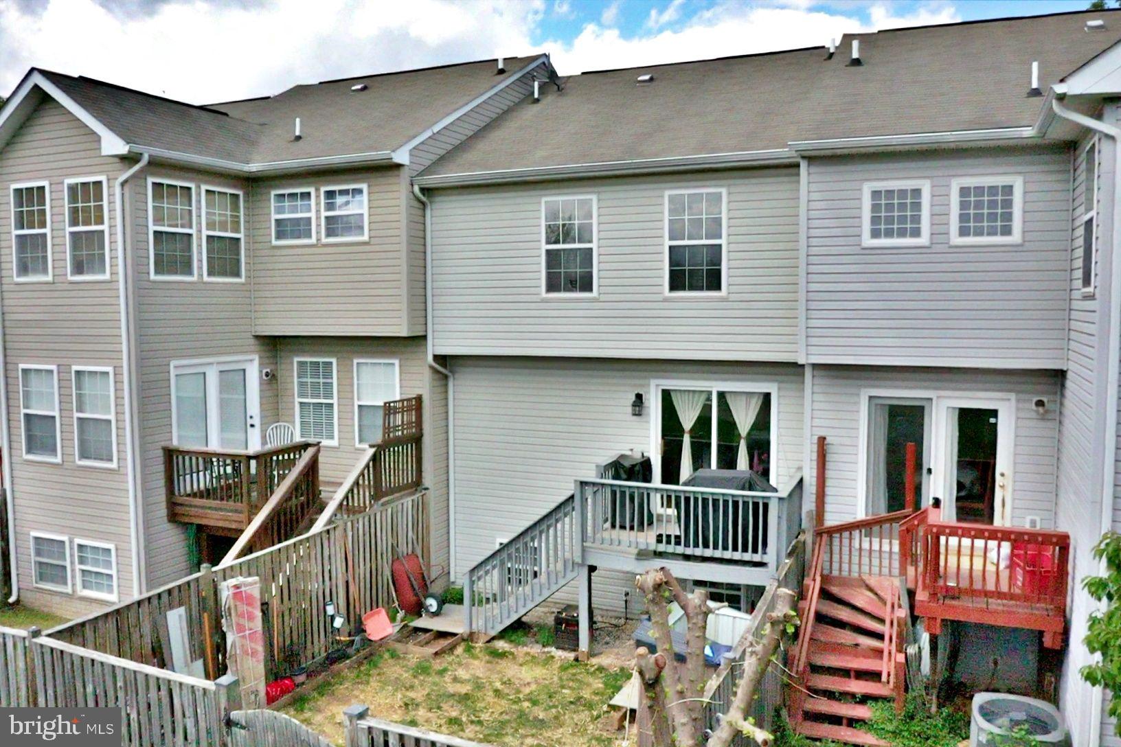 GREEN MEADOWS - Residential