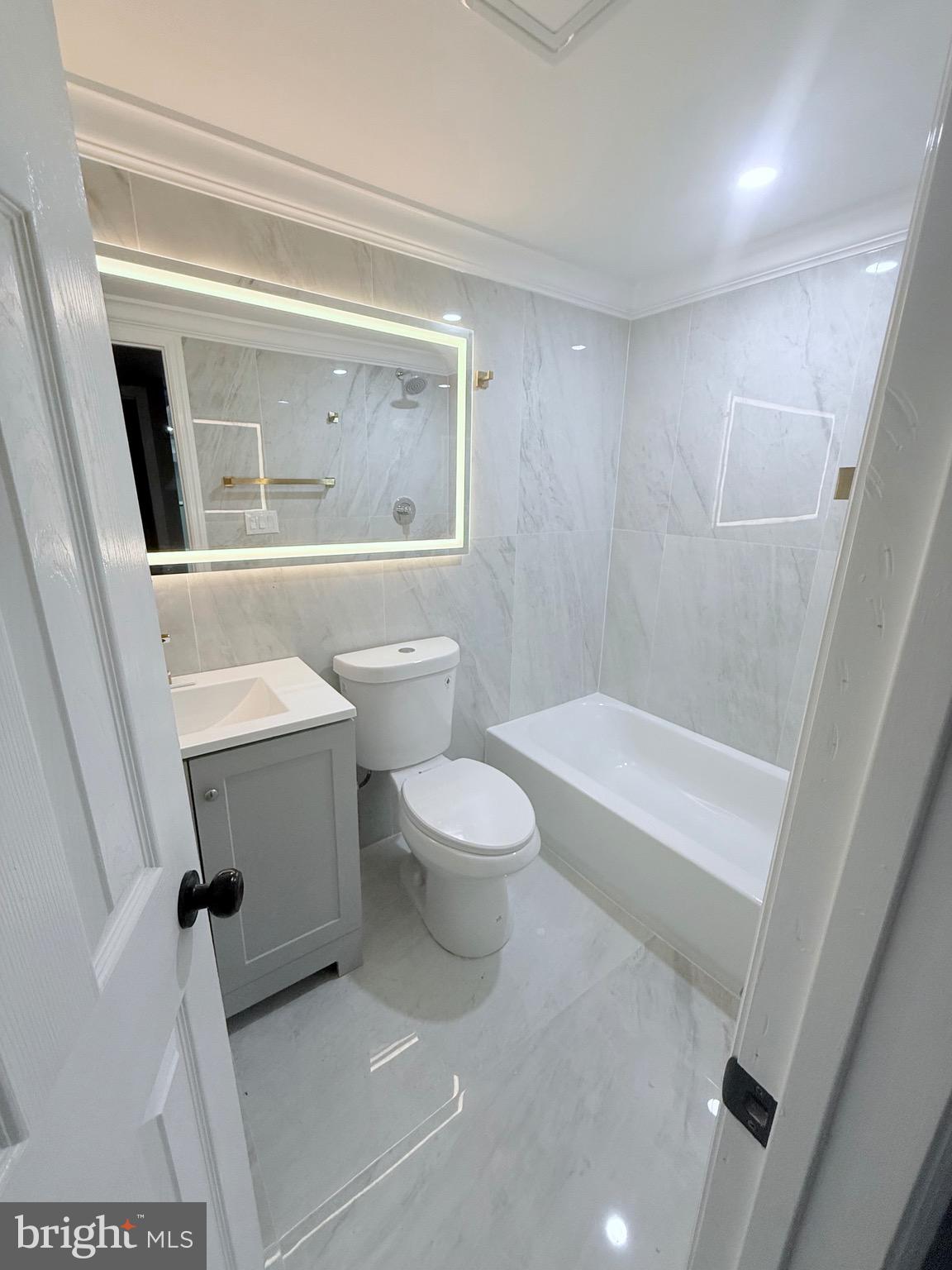 COBBS CREEK - Residential