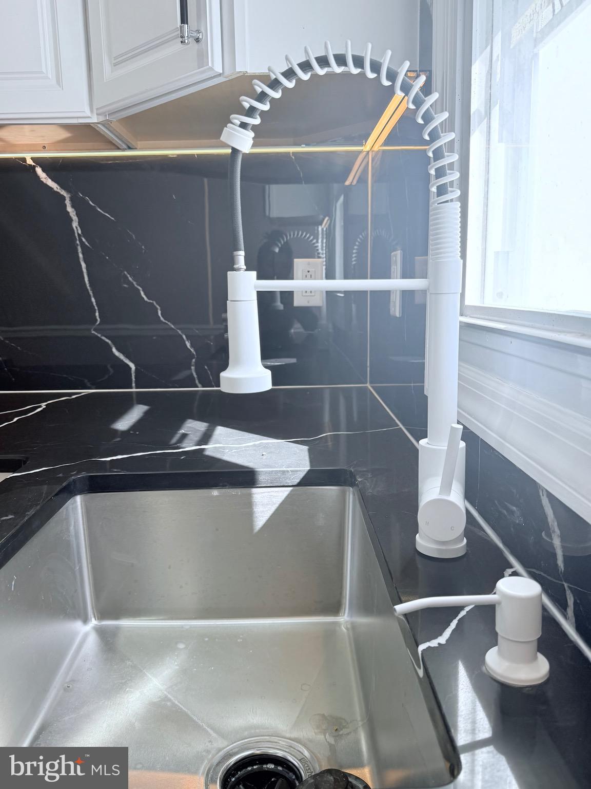 COBBS CREEK - Residential