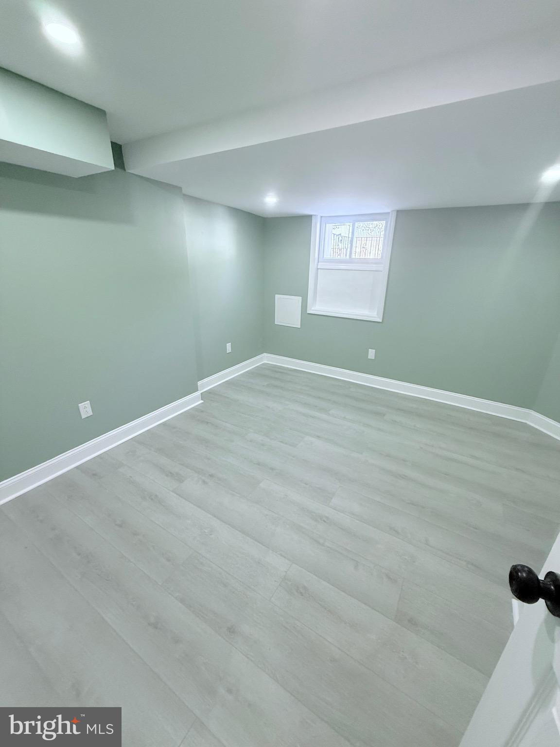 COBBS CREEK - Residential