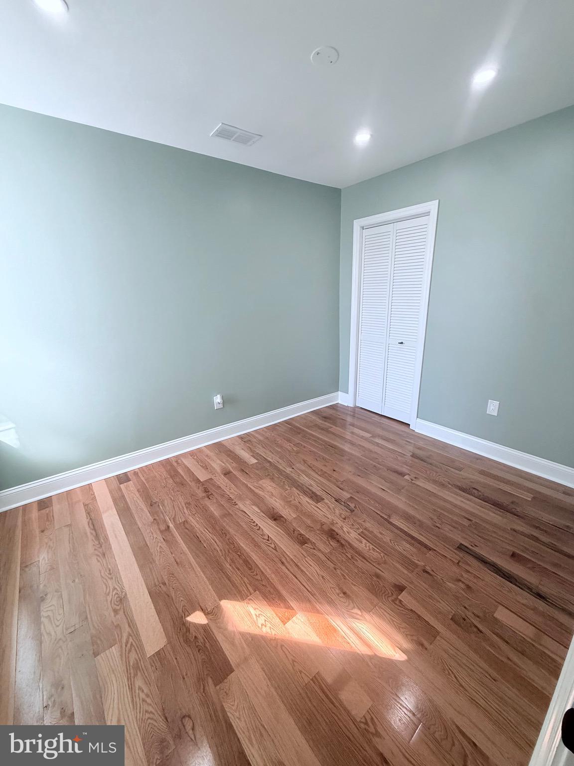 COBBS CREEK - Residential