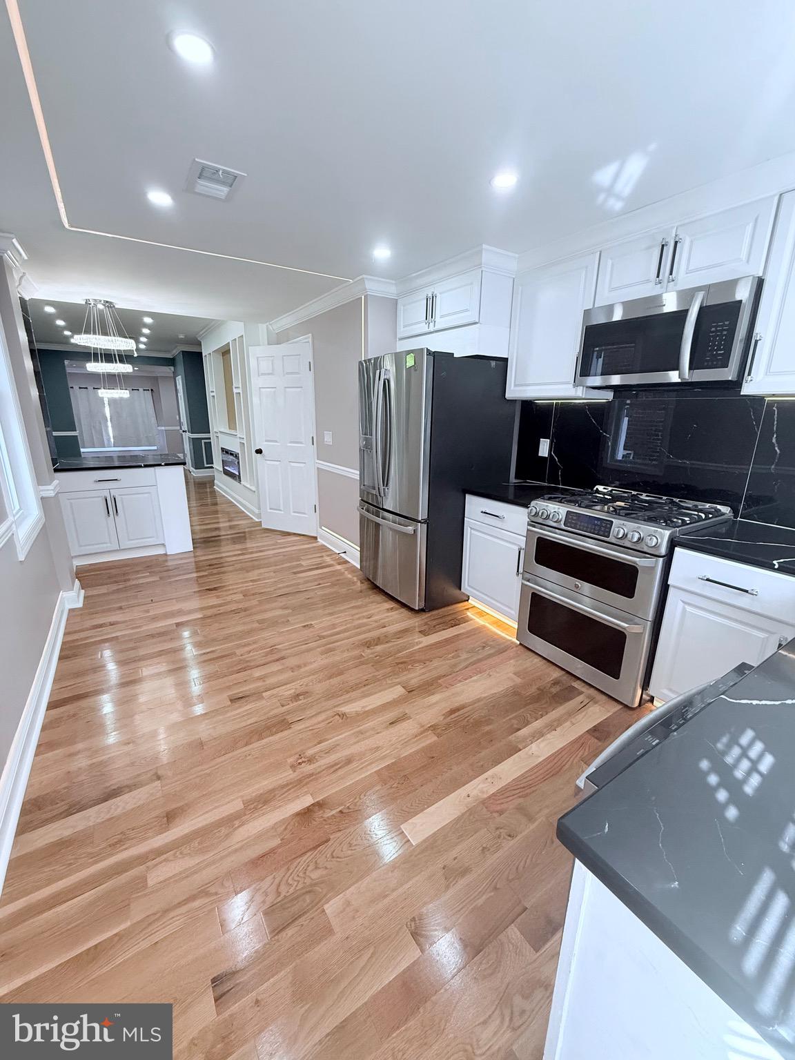 COBBS CREEK - Residential