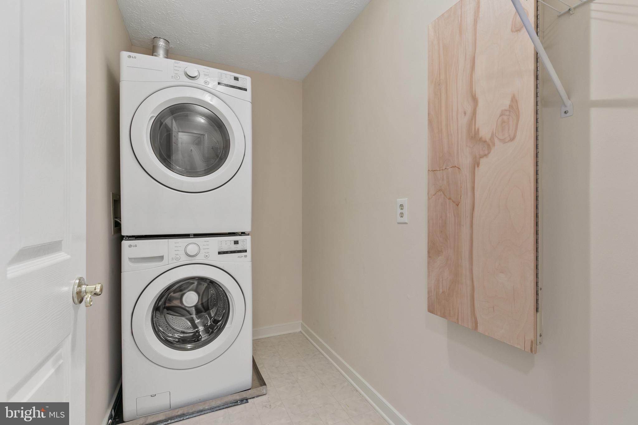 POND CONDOMINIUMS - Residential Lease