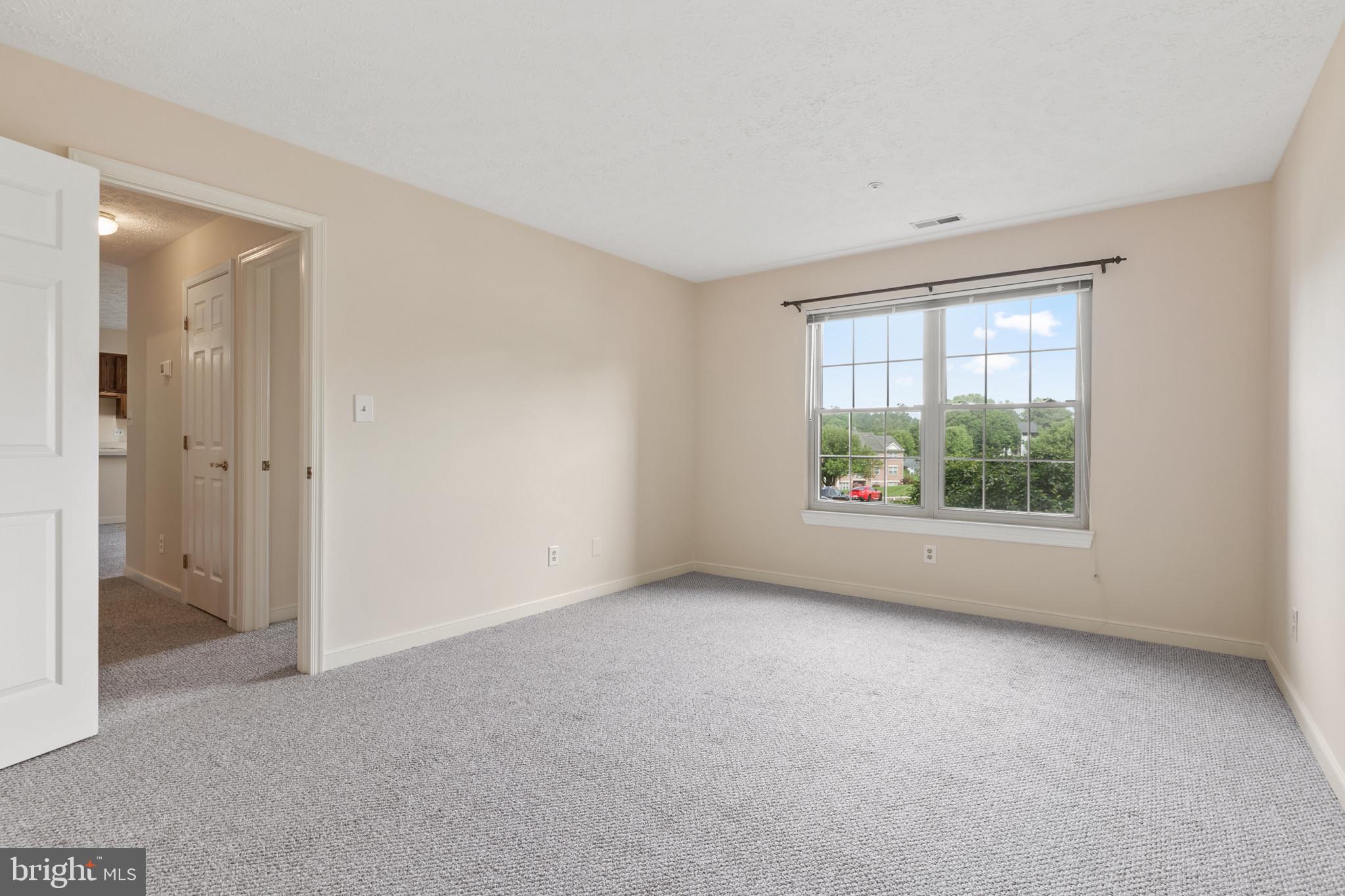POND CONDOMINIUMS - Residential Lease