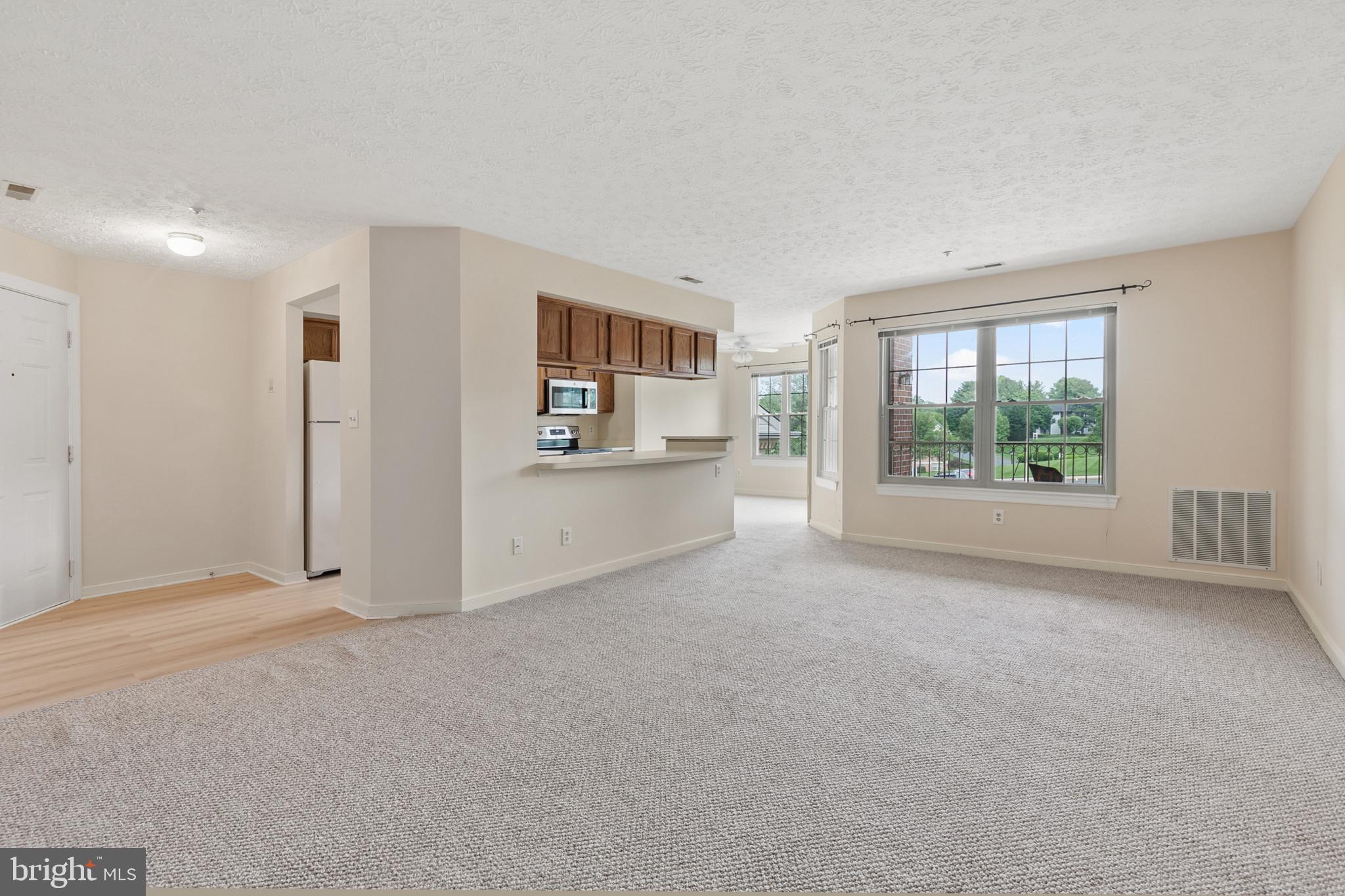 POND CONDOMINIUMS - Residential Lease