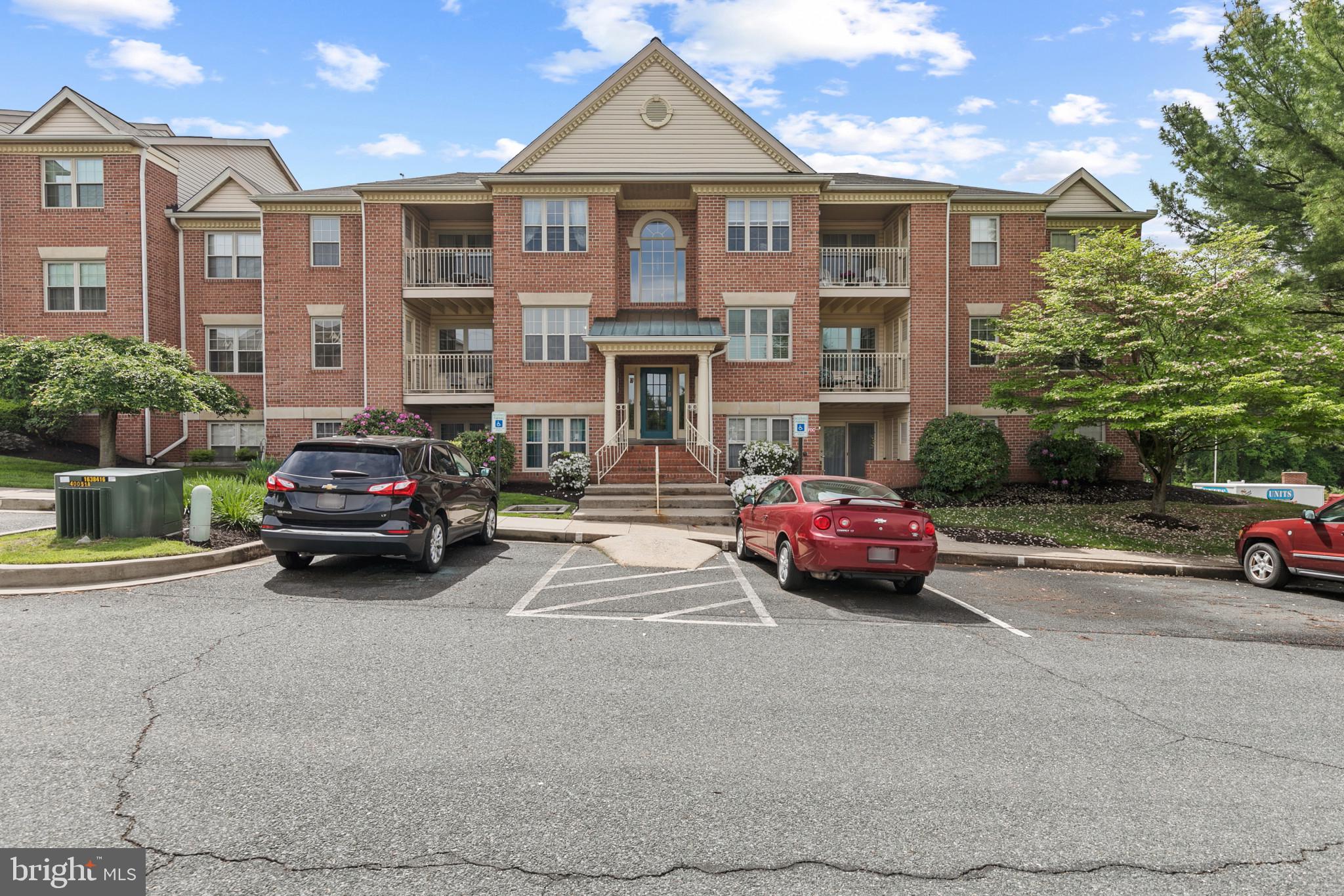 POND CONDOMINIUMS - Residential Lease
