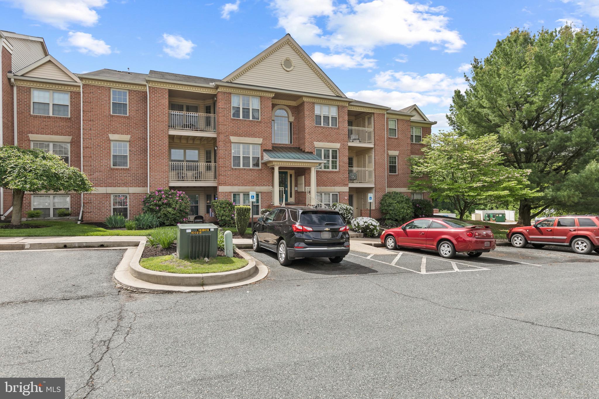 POND CONDOMINIUMS - Residential Lease