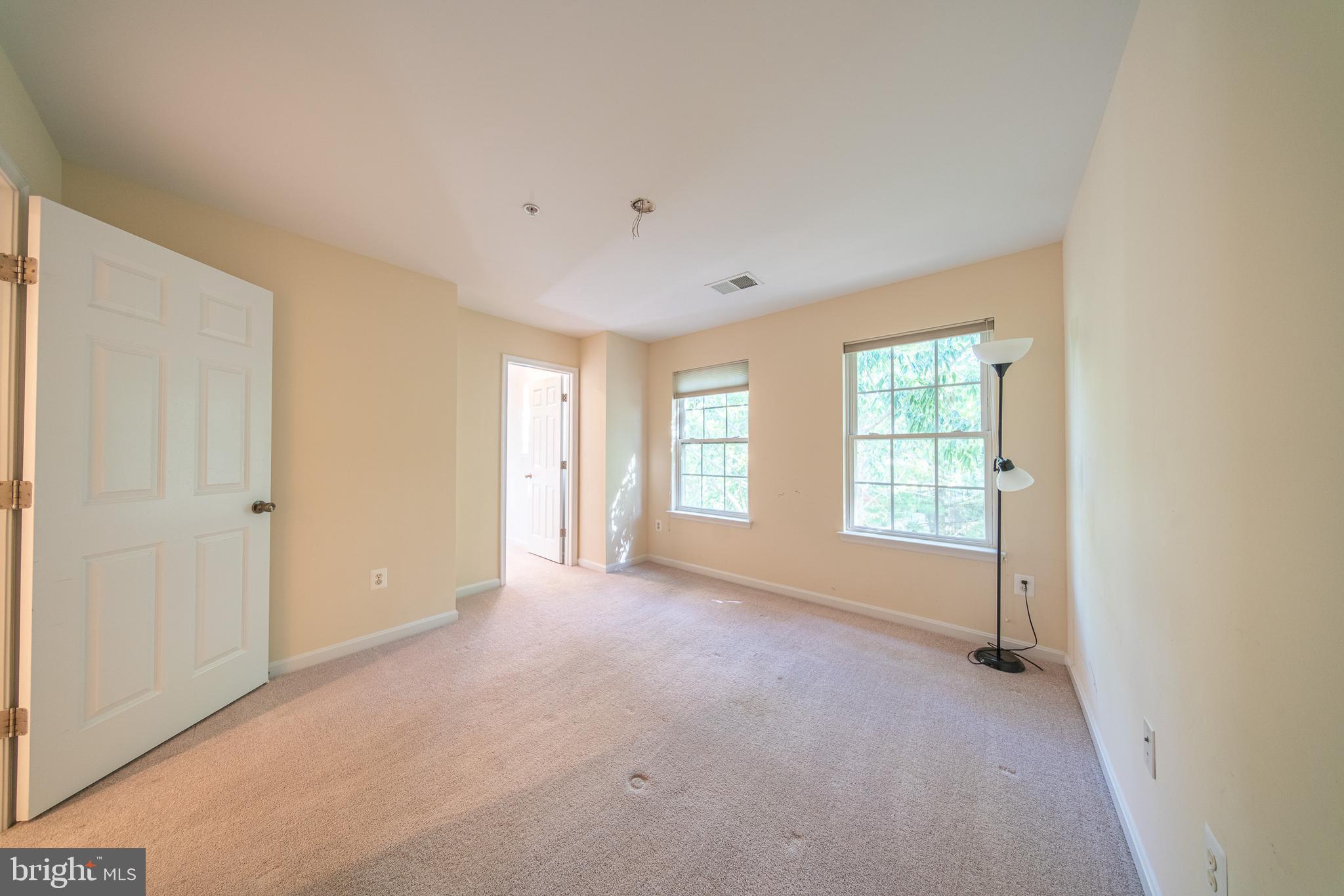 WHETSTONE RUN - Residential Lease