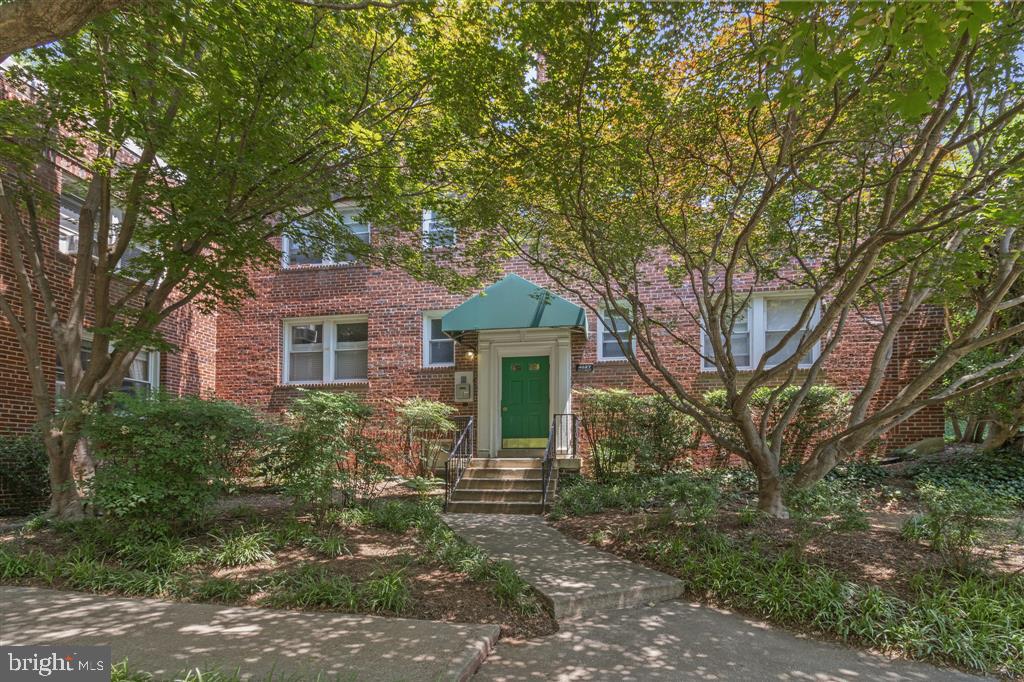 4027 BENTON STREET NW 101
