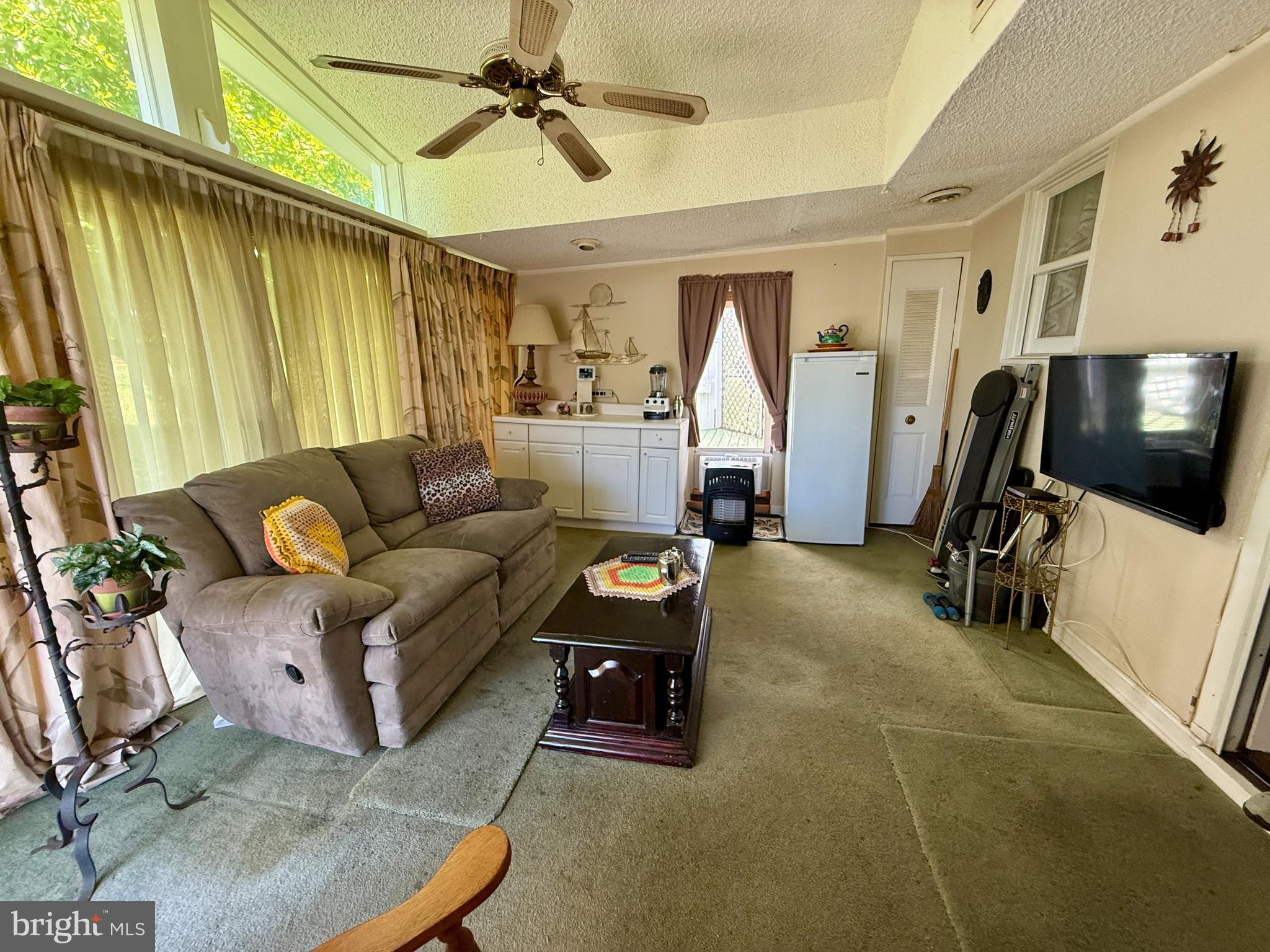 FAIRLESS HILLS - Residential