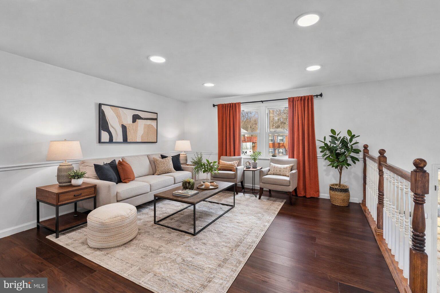 DALE CITY - Residential