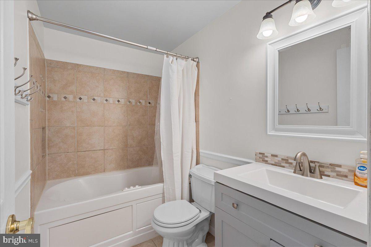 DALE CITY - Residential