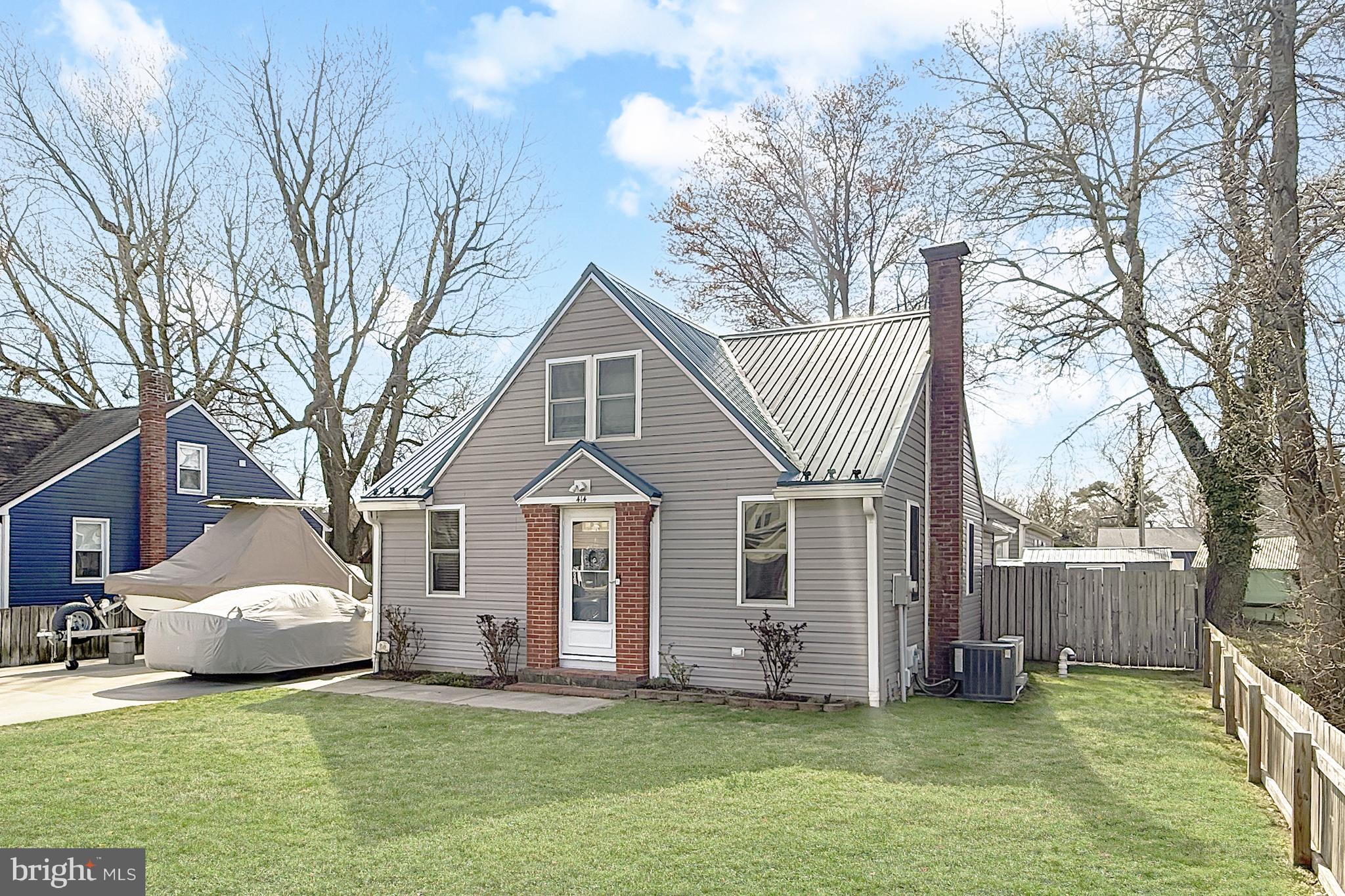 WHITES ADDITION - Residential