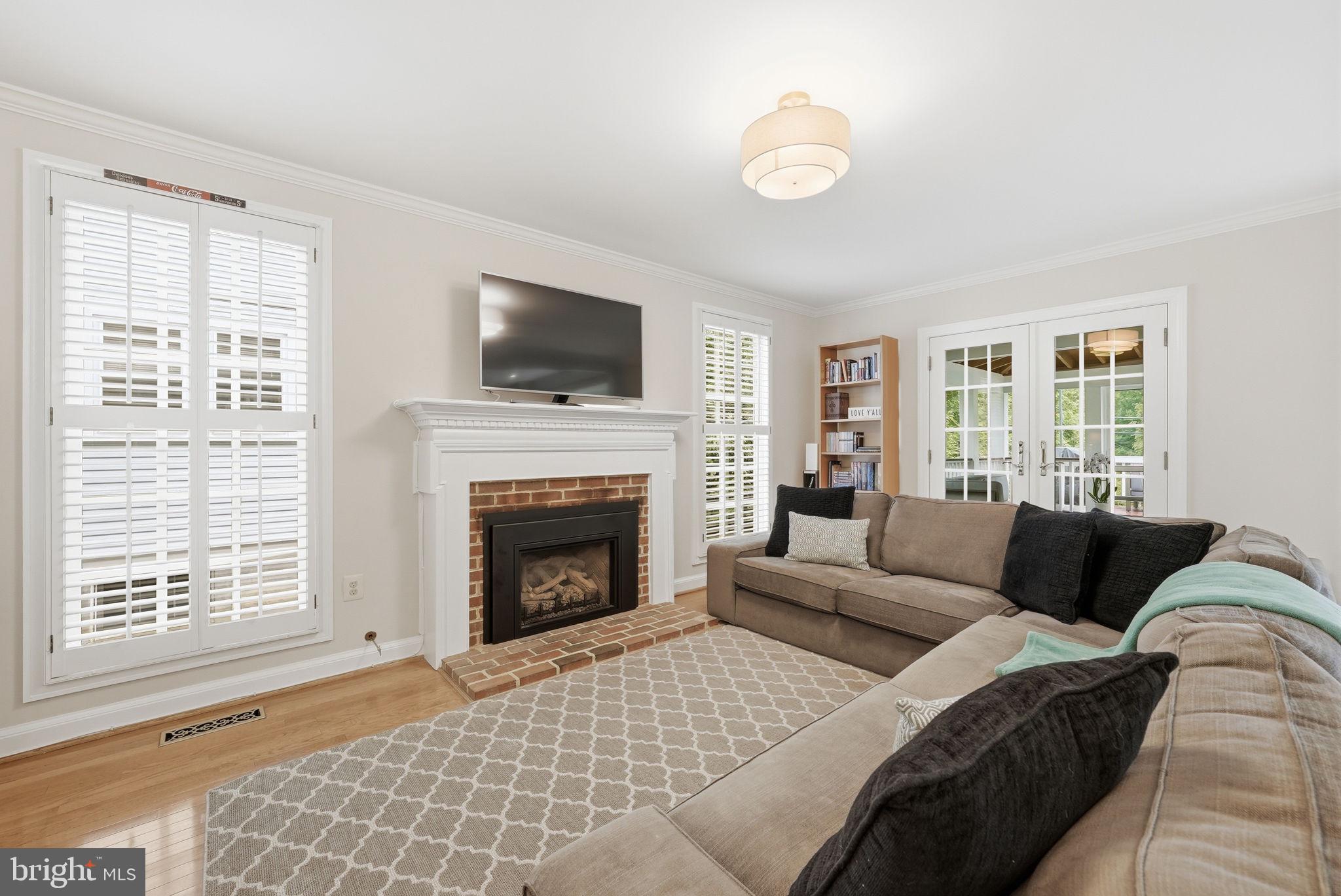 AURORA HILLS - Residential