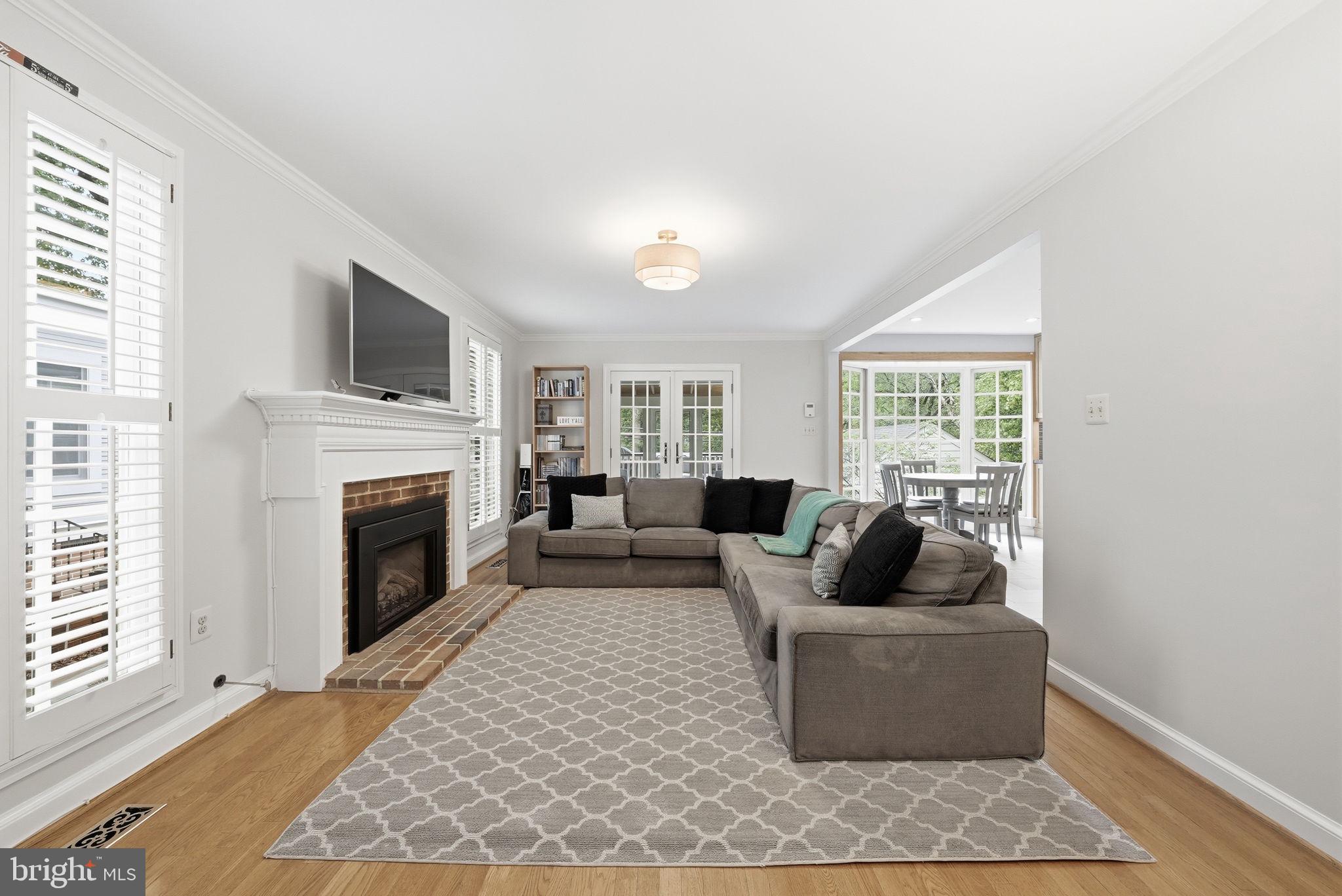 AURORA HILLS - Residential