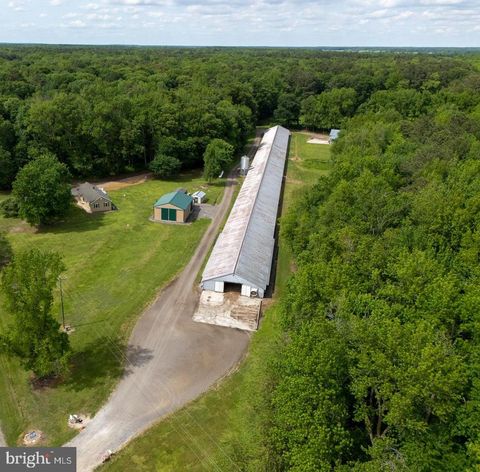 1801 STARR ROAD QUEEN ANNE MD 21657