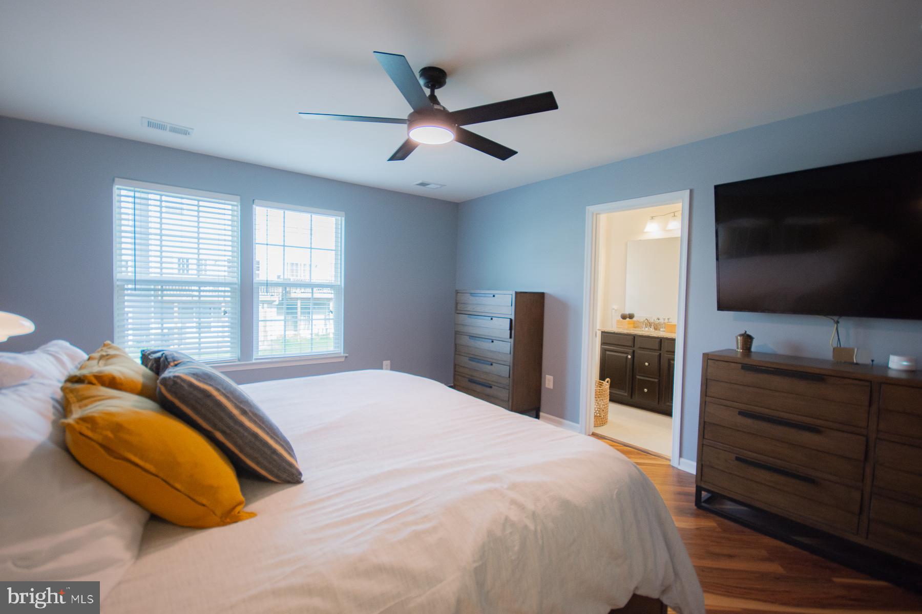 POTOMAC STATION - Residential