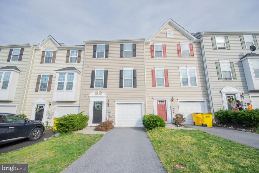 This three-story townhome in the Potomac Station subdivision in Falling Waters, Berkeley County, offers modern and convenient living with easy access to I-81 and proximity to Hagerstown Maryland Airport, shopping centers, and Valley Health and WVU medical facilities. The townhome features 9-foot ceilings, with updated laminated flooring throughout the entire space.

The property includes a one-car garage and recessed lighting for an inviting atmosphere. The backyard is fenced, providing privacy and security, while a deck off the middle level offers outdoor relaxation and entertainment options.  


The kitchen is a highlight of the home, featuring a spacious 24x10 layout with a 22x10 breakfast nook. It includes a large kitchen island, black cabinets, granite countertops, stainless steel appliances, and a butler's pantry in the breakfast nook.

The primary suite is a luxurious retreat with a double vanity, garden tub, stall shower, and a walk-in closet. Laundry facilities are conveniently located on the bedroom level. This townhome combines comfort, style, and accessibility for a seamless living experience. Taxes on home are currently Class 3 and will move to Class 2 after July 1, 2024.

Please call today to view this lovely townhome and for all your real estate needs.