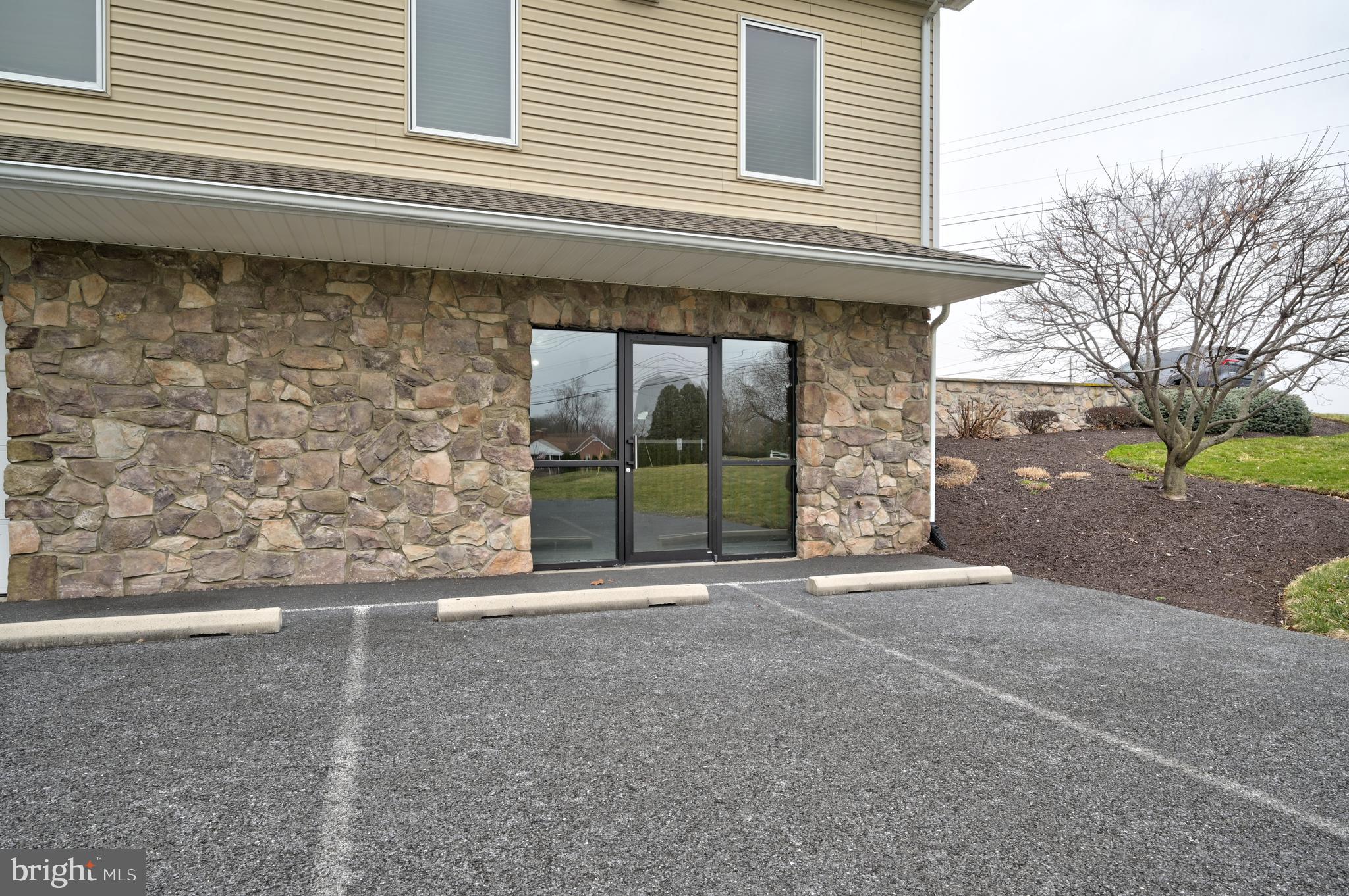 This 880 SF of unfinished office space, located in a highly sought-after end unit off Rt. 997 in Waynesboro, PA, offers an ideal opportunity for businesses seeking a customizable workspace. Strategically positioned with easy access to major roads and local amenities, this space provides flexibility for a range of office configurations. Ample parking is available for both employees and clients. Contact us today to schedule a viewing and discover how this versatile space can meet the needs of your business.