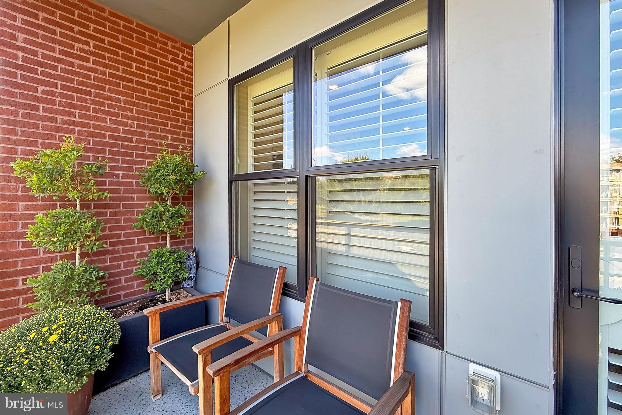 THE ATRIUM AT METROWEST - Residential