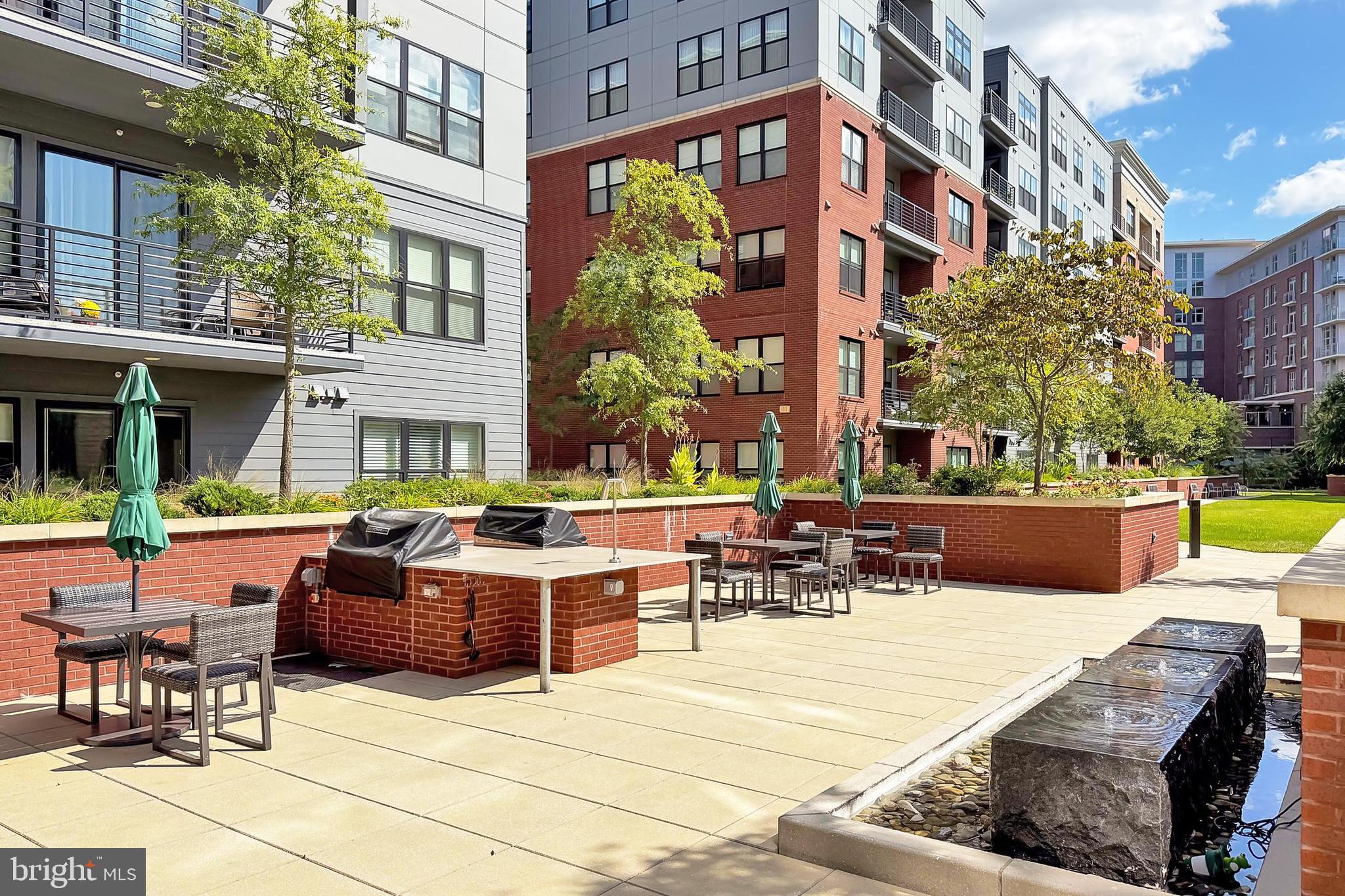 THE ATRIUM AT METROWEST - Residential